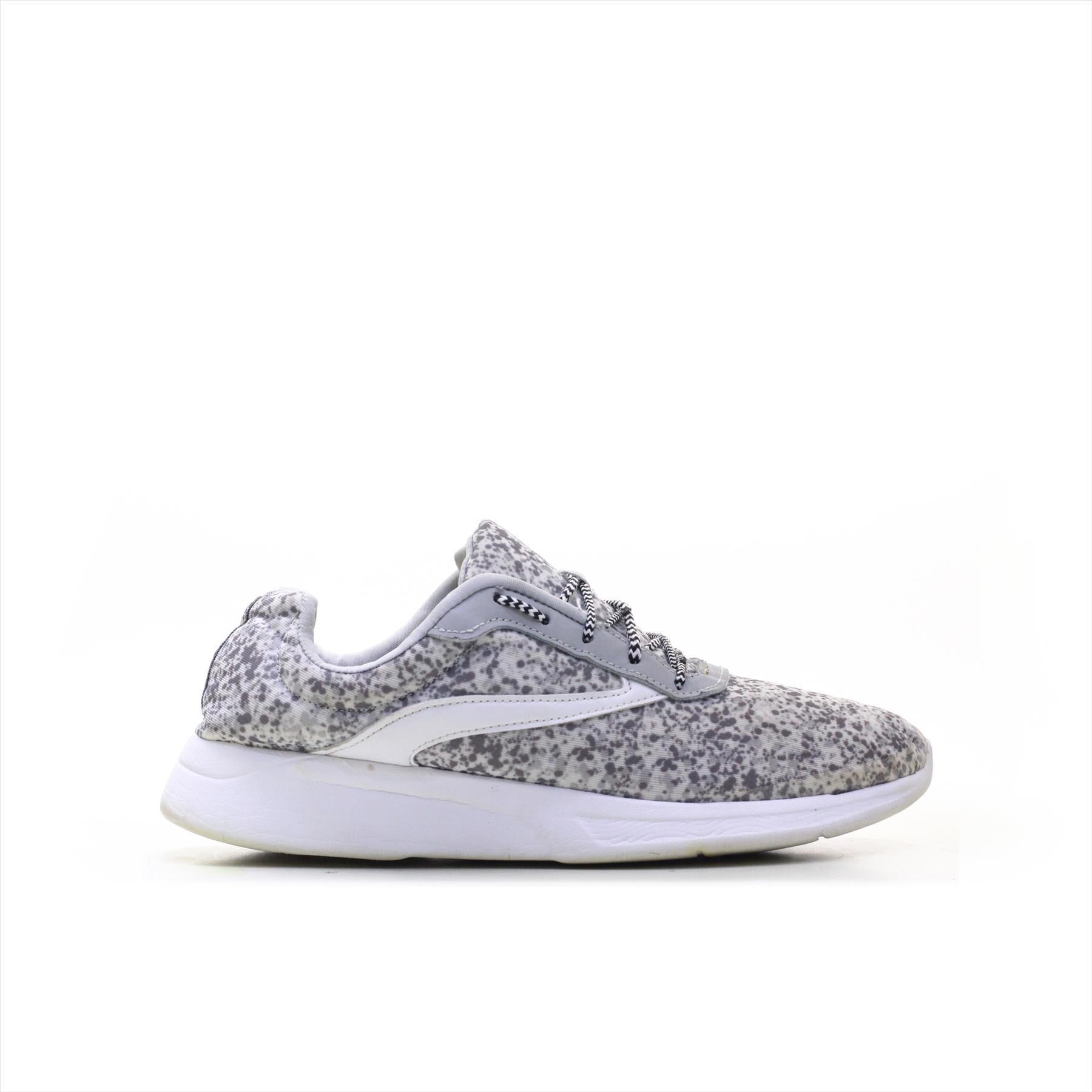Athletic works sales mesh trainer