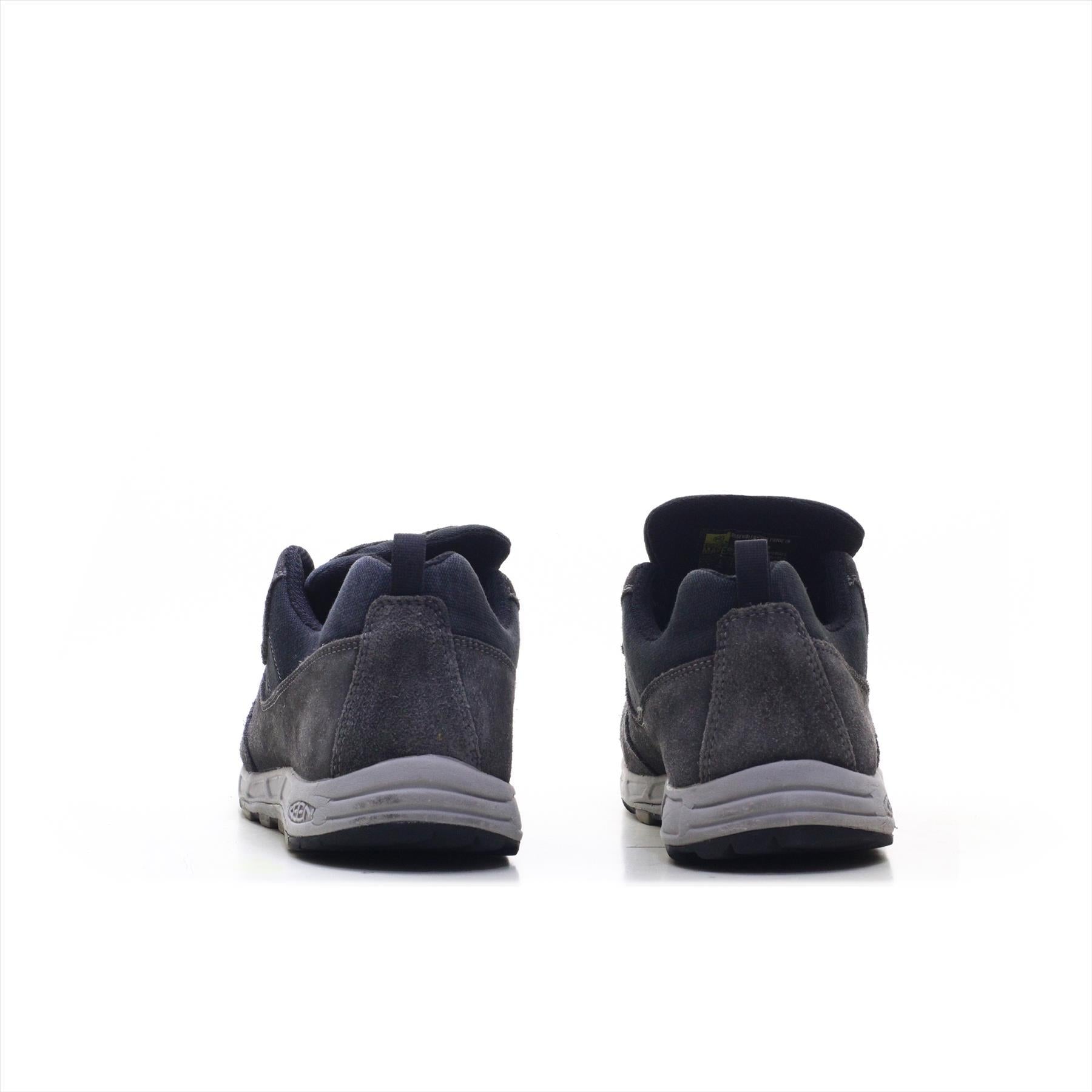 Keen Footwear Suede (ORIGINAL)