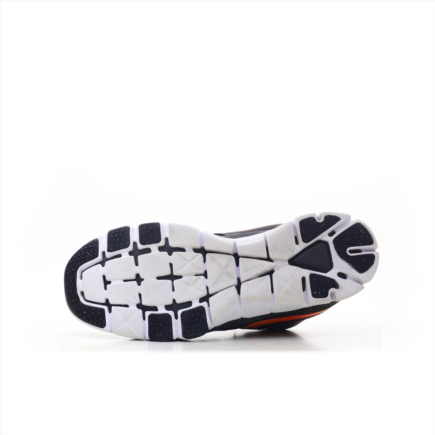 Nike total 2025 core tr