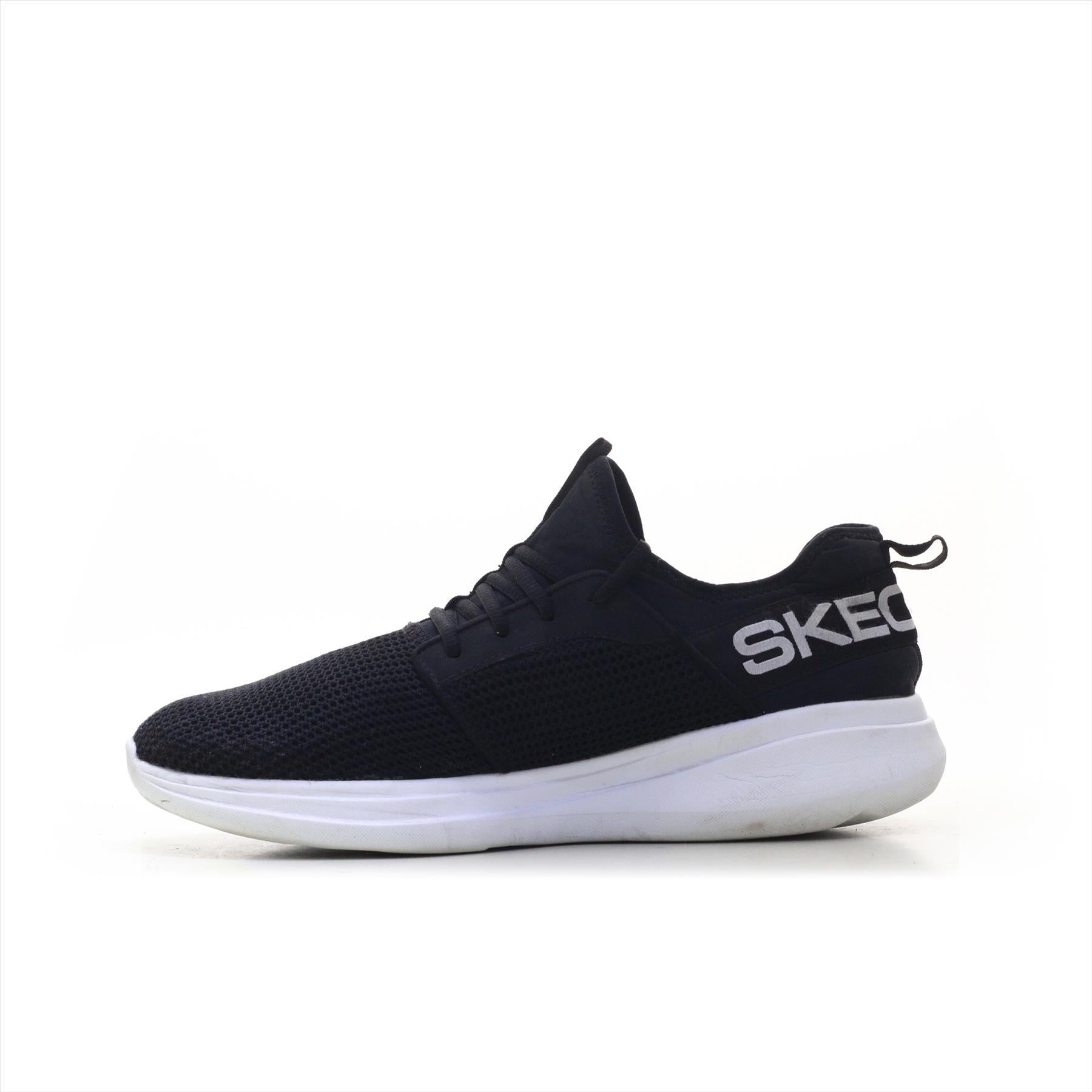 Skechers goga mat hot sale shoes price