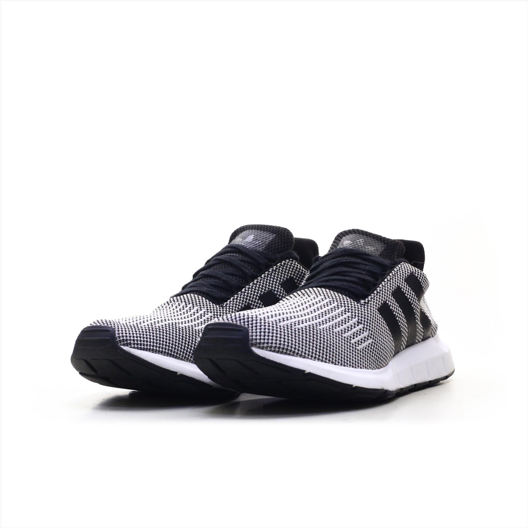 Adidas swift run b37734 2025