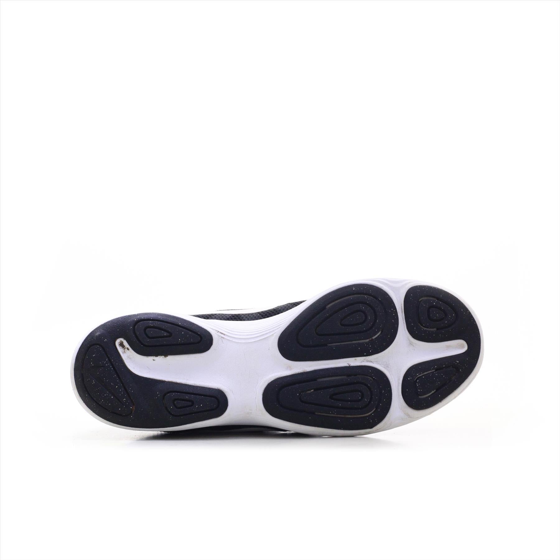 Nike Revolution 4 (ORIGINAL)