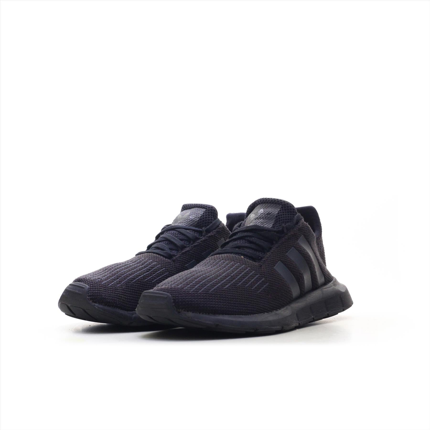 Swift run store barrier grey