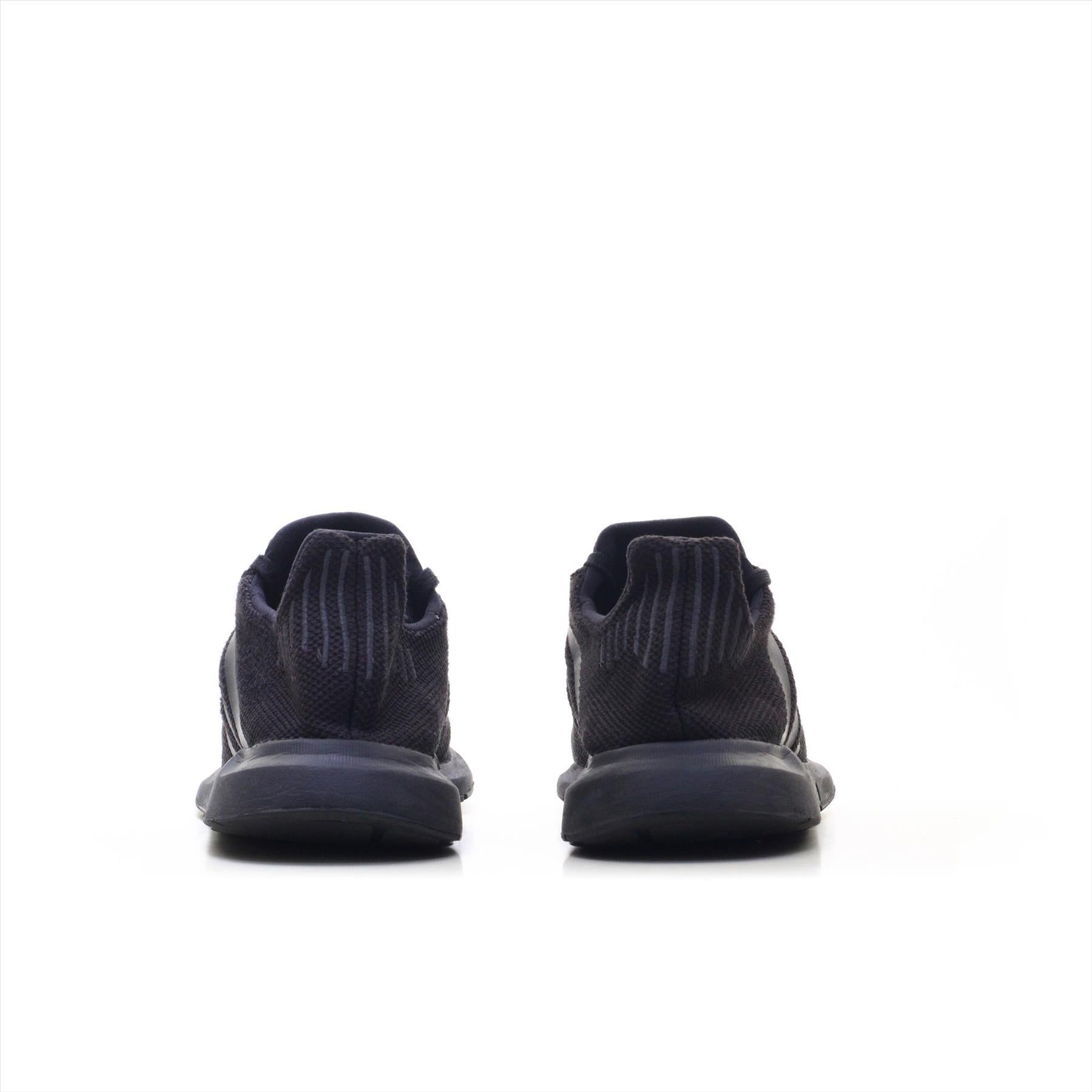 Adidas swift store run barrier grey
