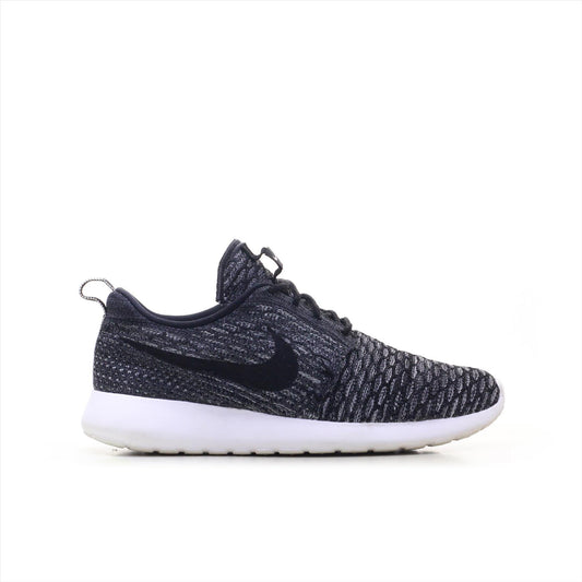 Nike Roshe Run =