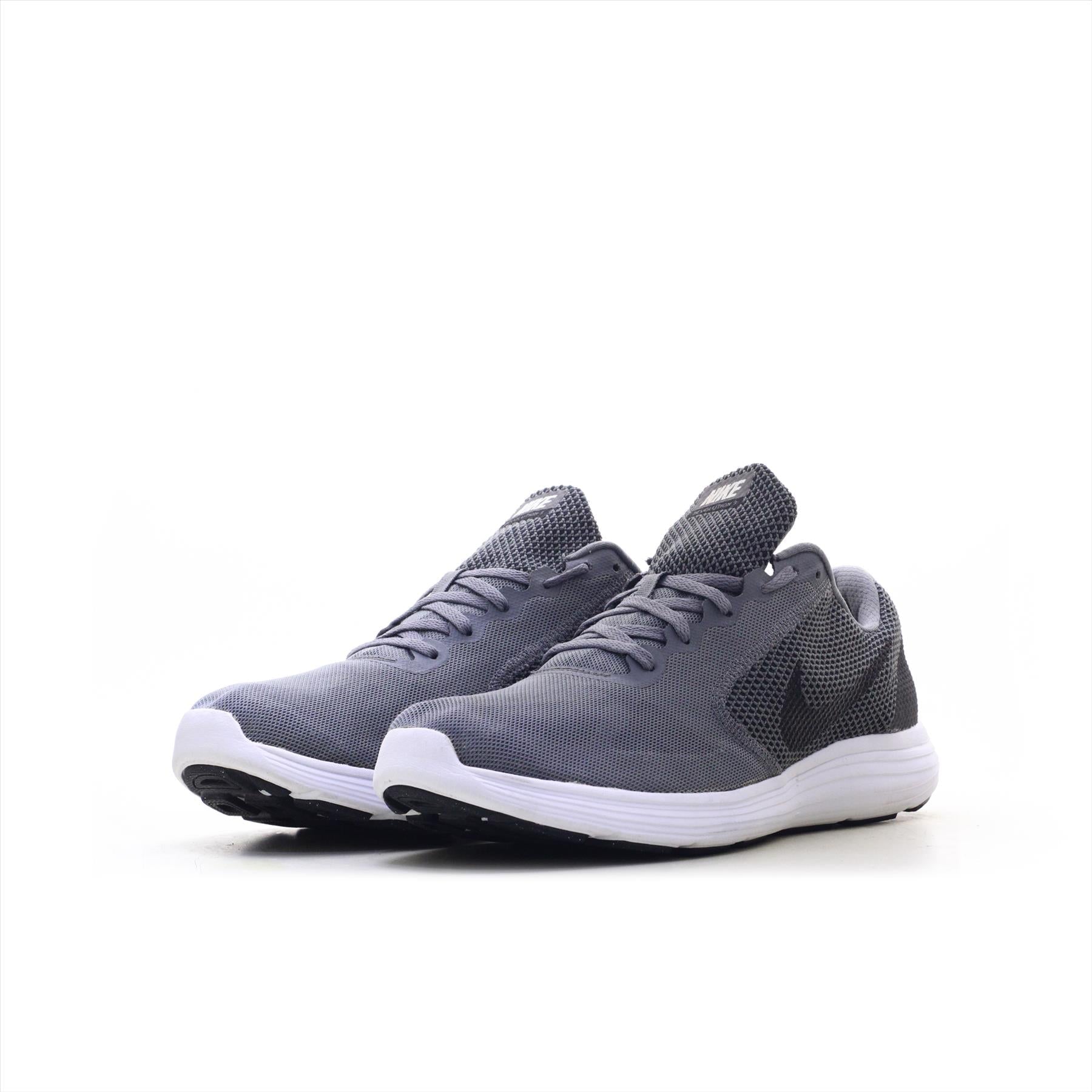 Nike Revolution 3 (ORIGINAL)