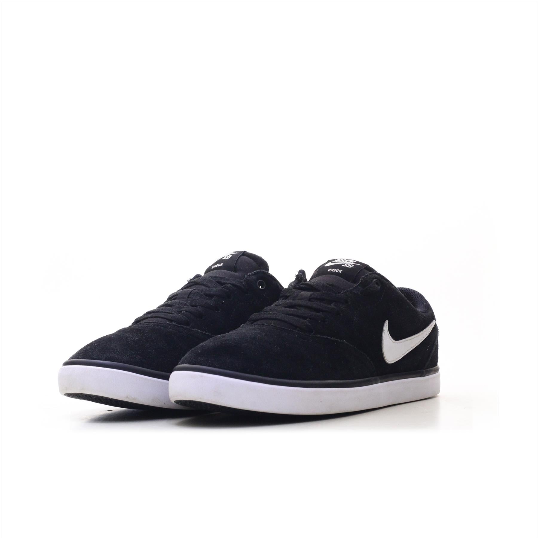 Nikesb check sales