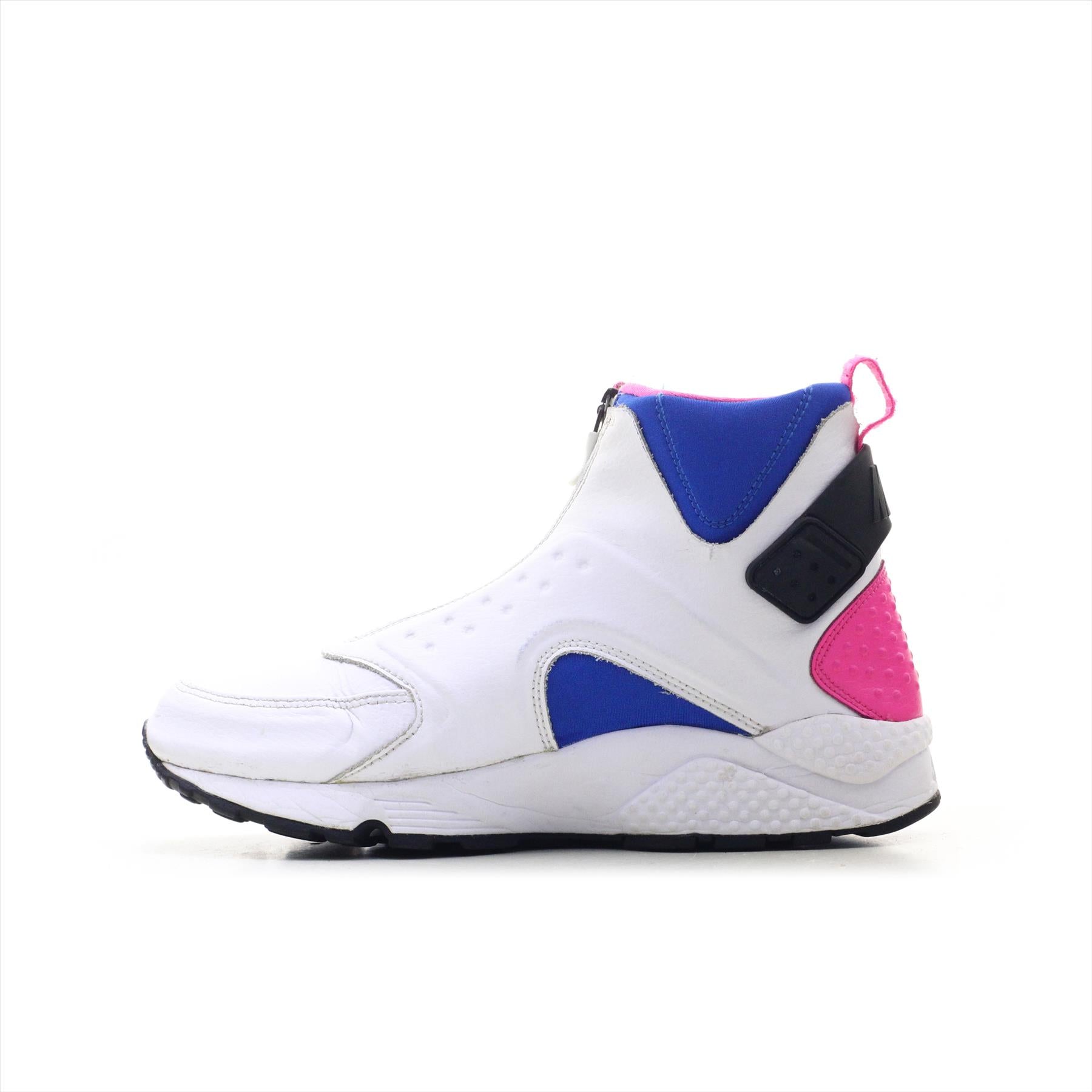 Huarach clearance