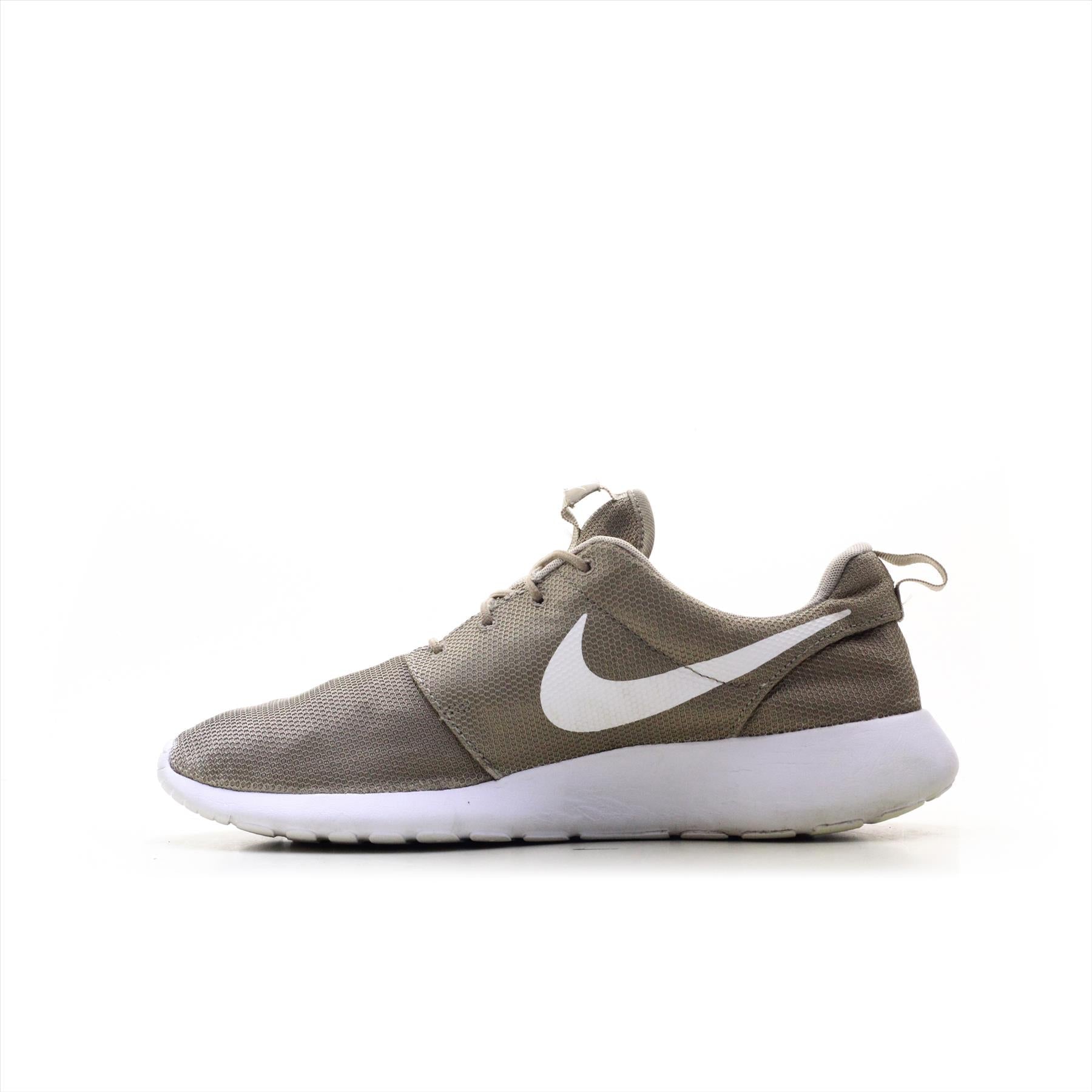 NIKE ROSHE SPORTS (Original USA Imported)