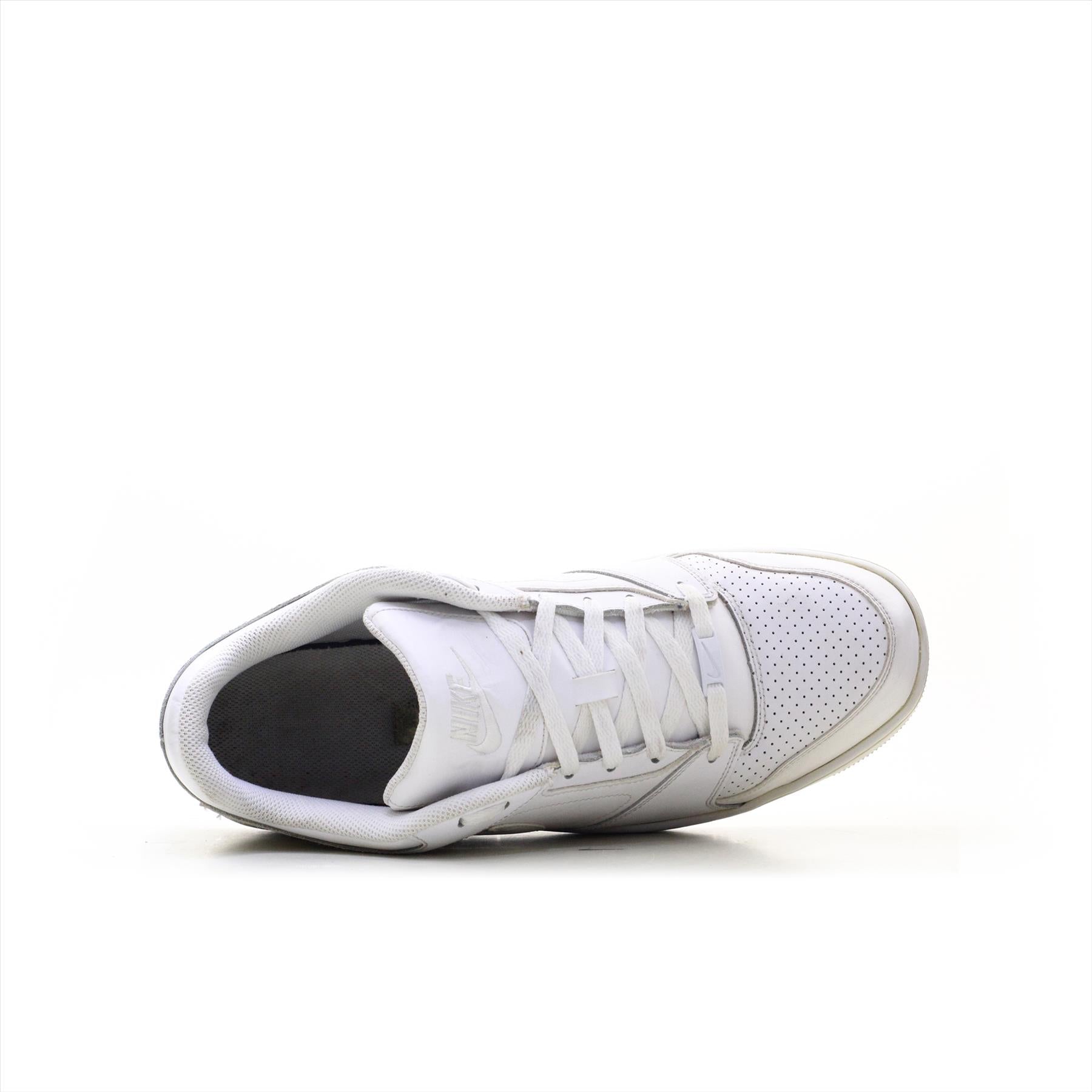 Nike prestige 4 top