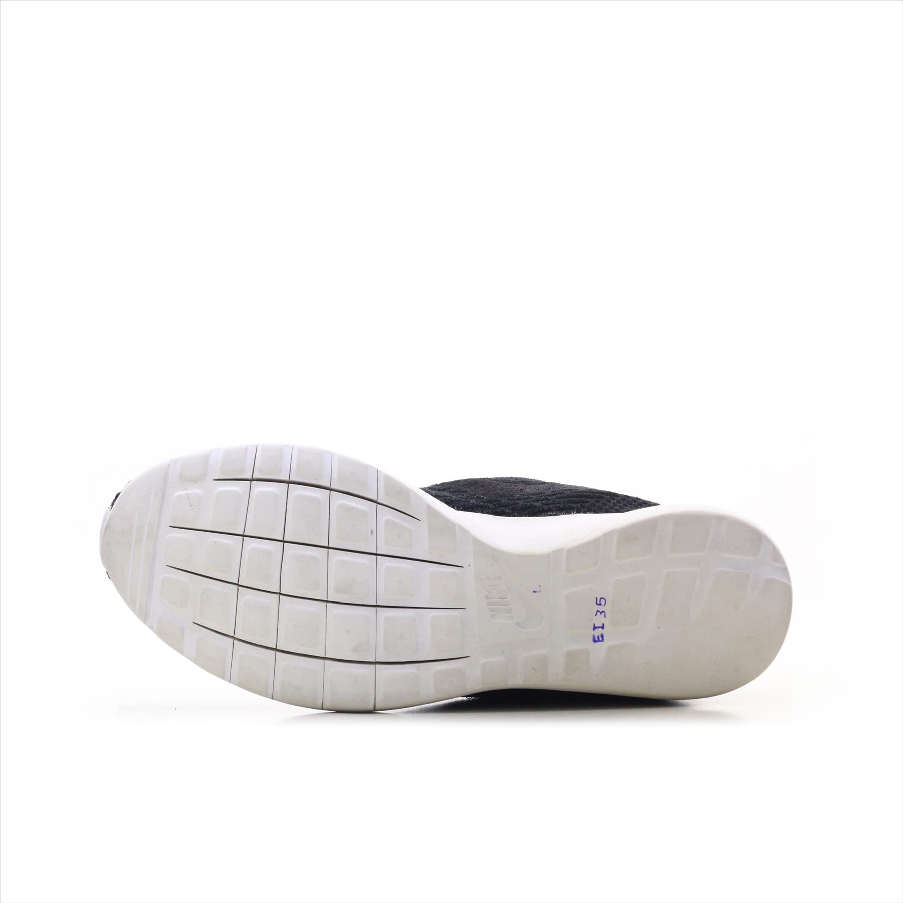 NIKE ROSHE NM FLYKNIT (Original USA Imported)