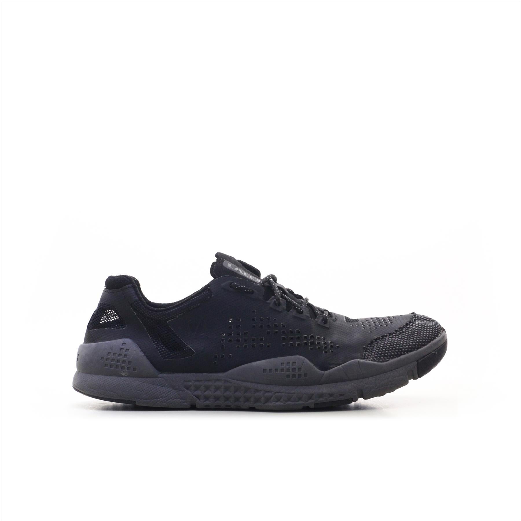Bloodbird shoes store