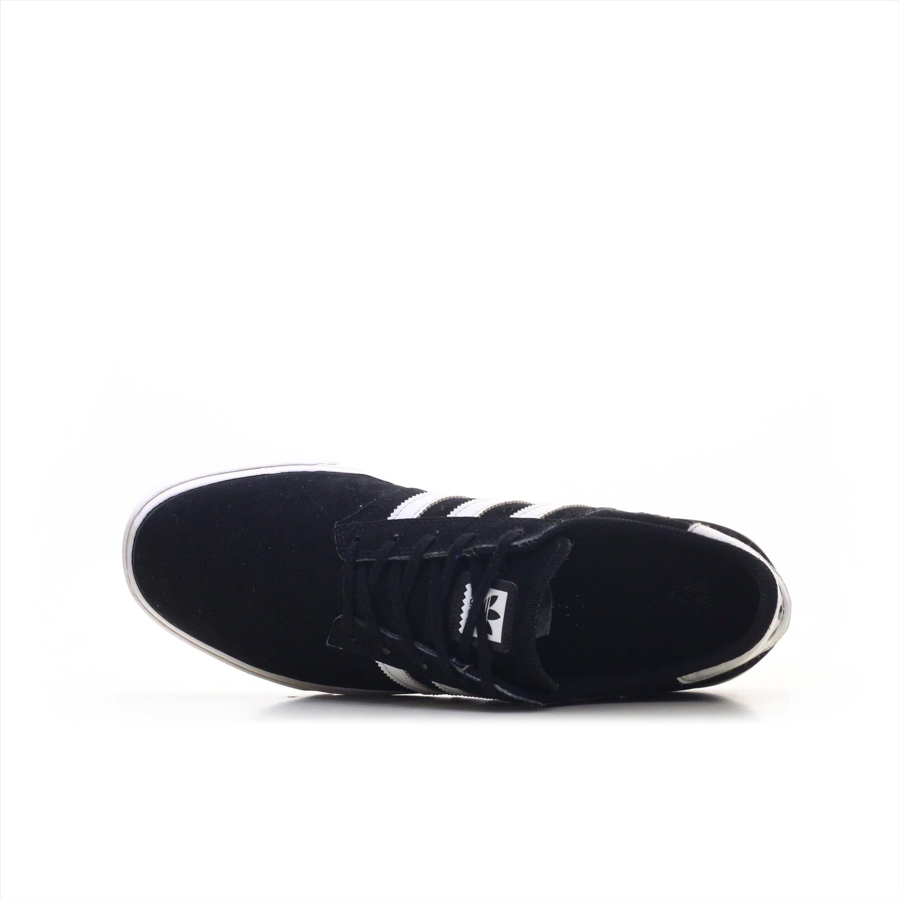Adidas Seeley (ORIGINAL)