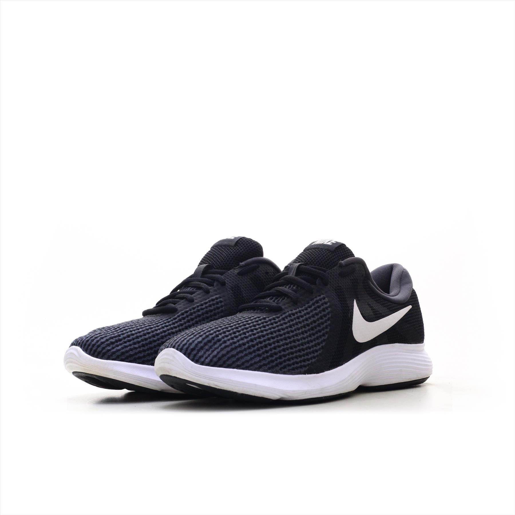 Nike Revolution 4 ORIGINAL