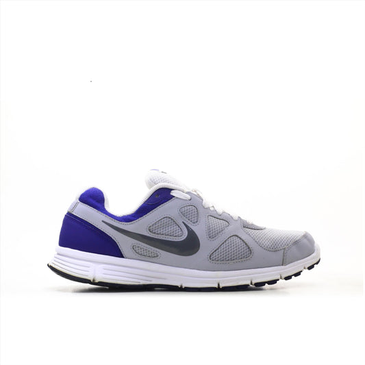 Nike Revolution (ORIGINAL)