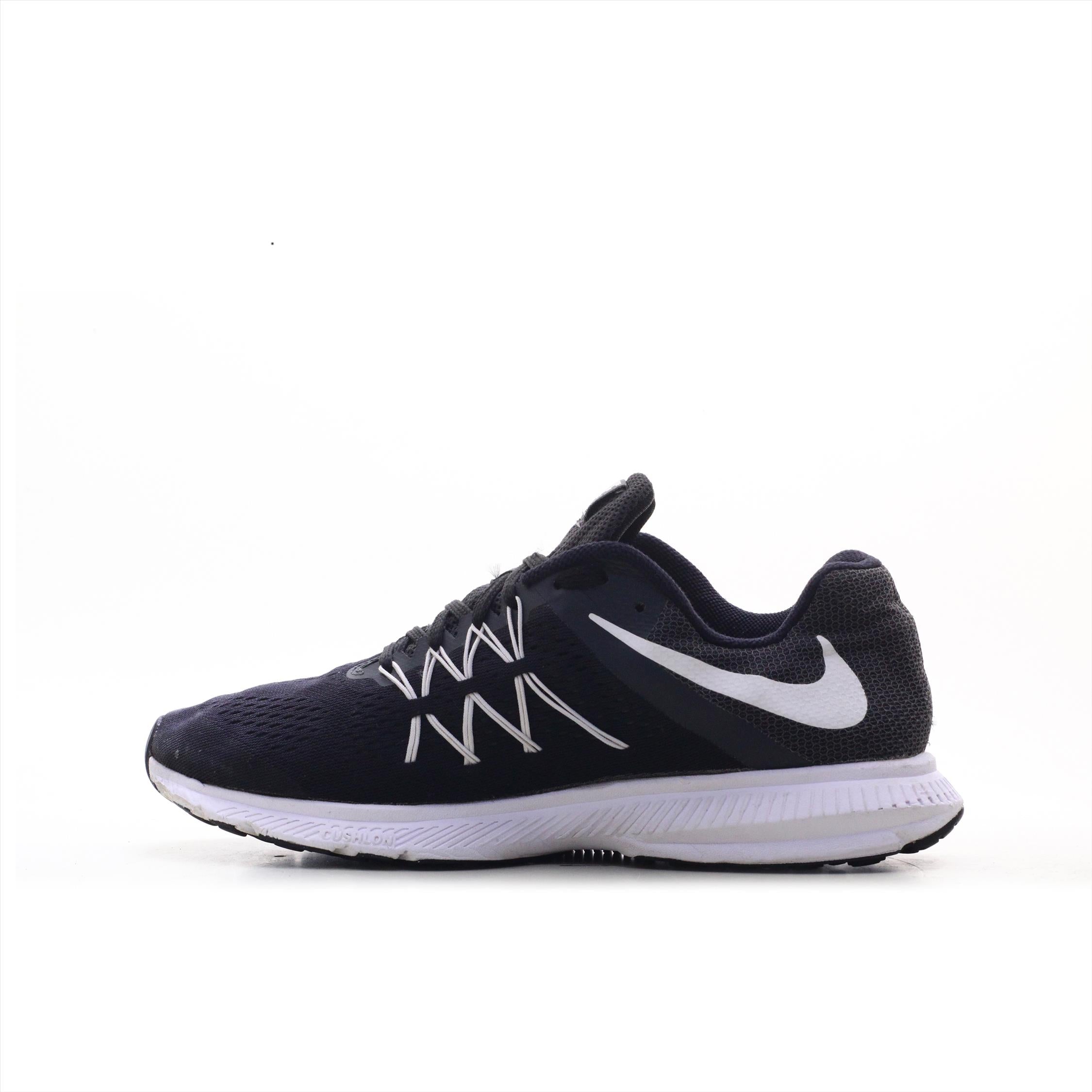 Nike zoom best sale winflo 3 black