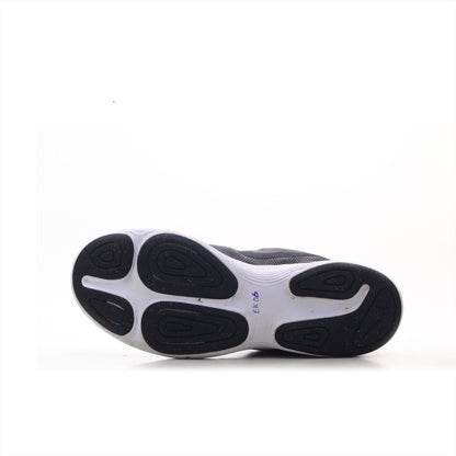 Nike Revolution 4 (ORIGINAL)