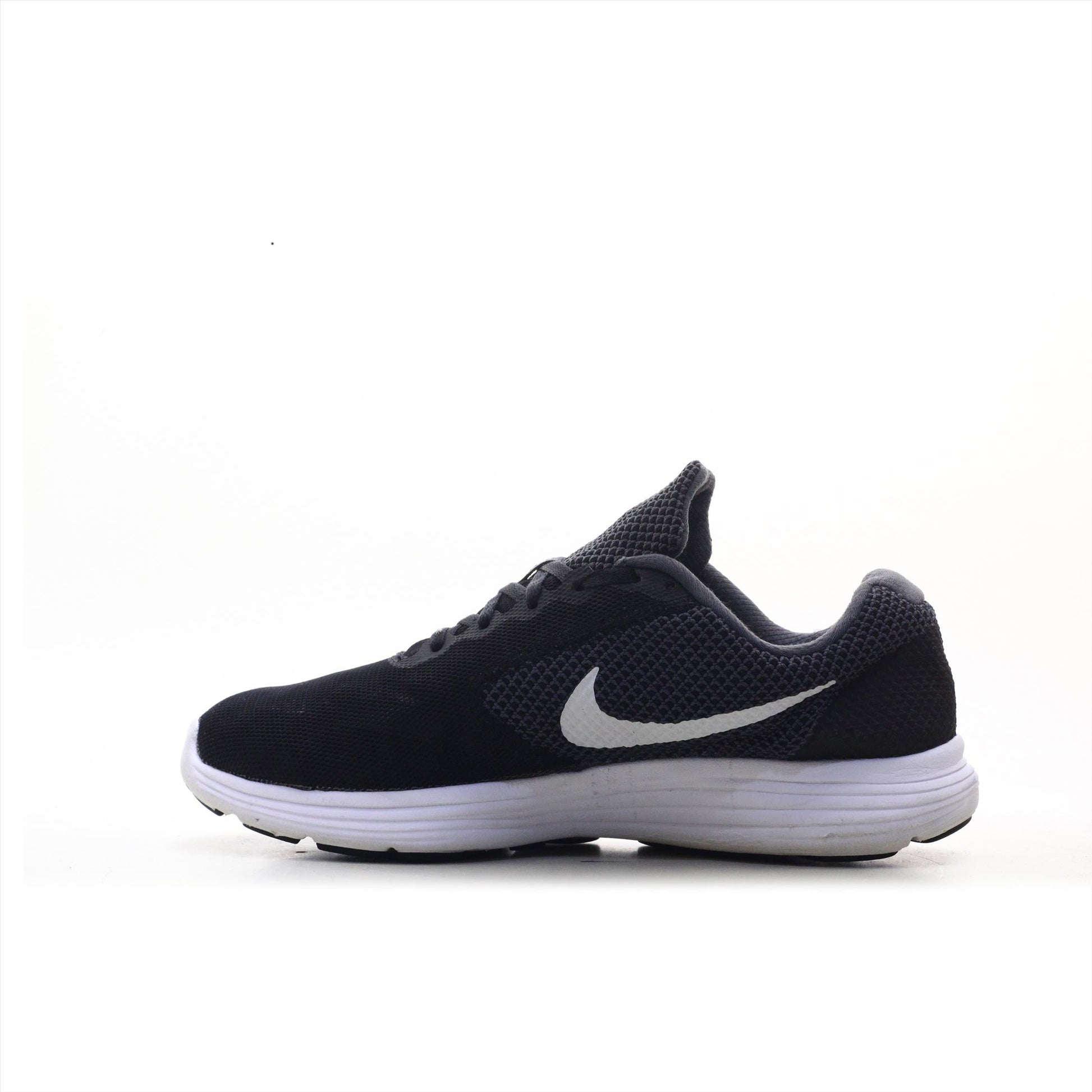 Nike Revolution 3 (ORIGINAL)