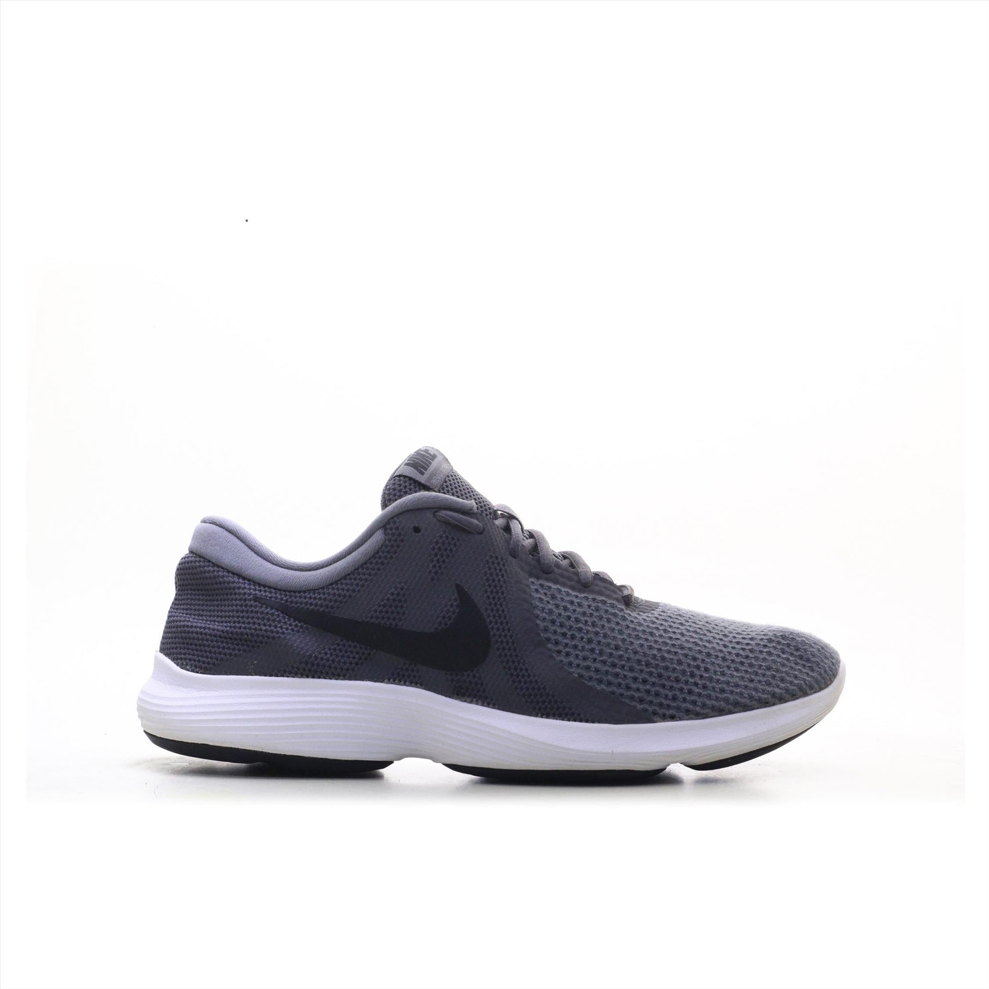 Nike Revolution 4 (ORIGINAL)