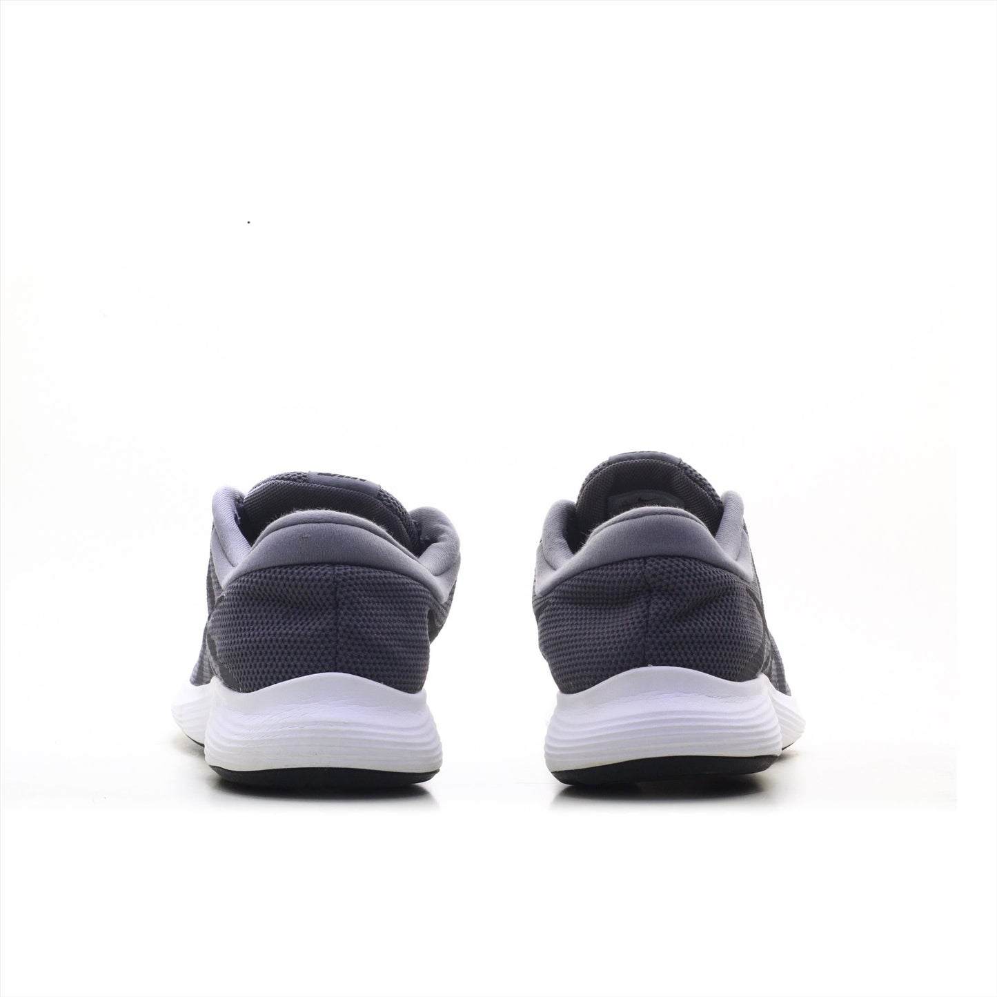 Nike Revolution 4 (ORIGINAL)