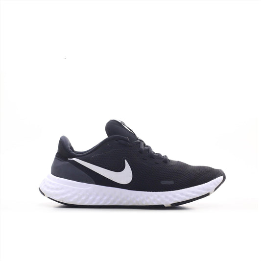 Nike Revolution (ORIGINAL)