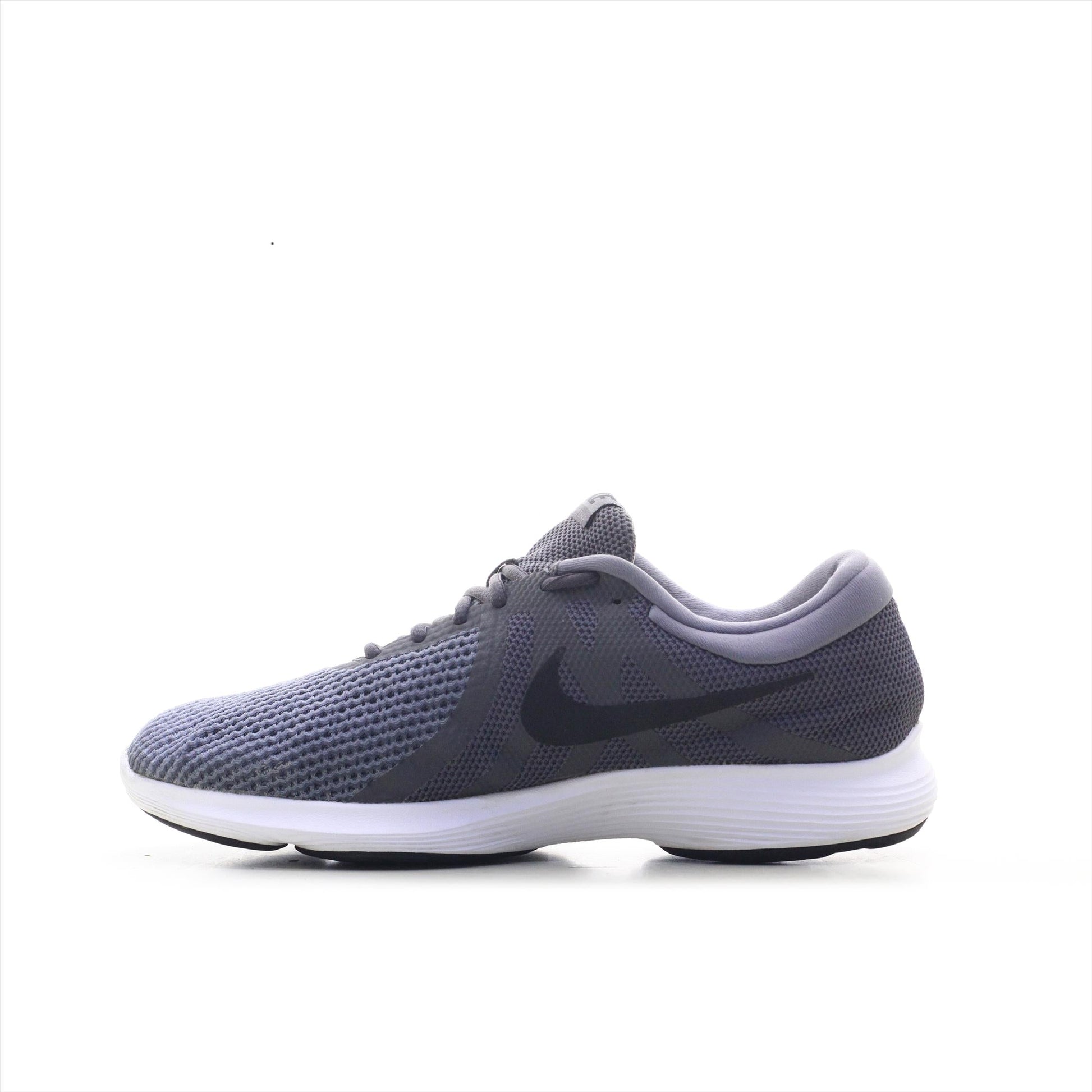 NIKE REVOLUTION 4 (Original)