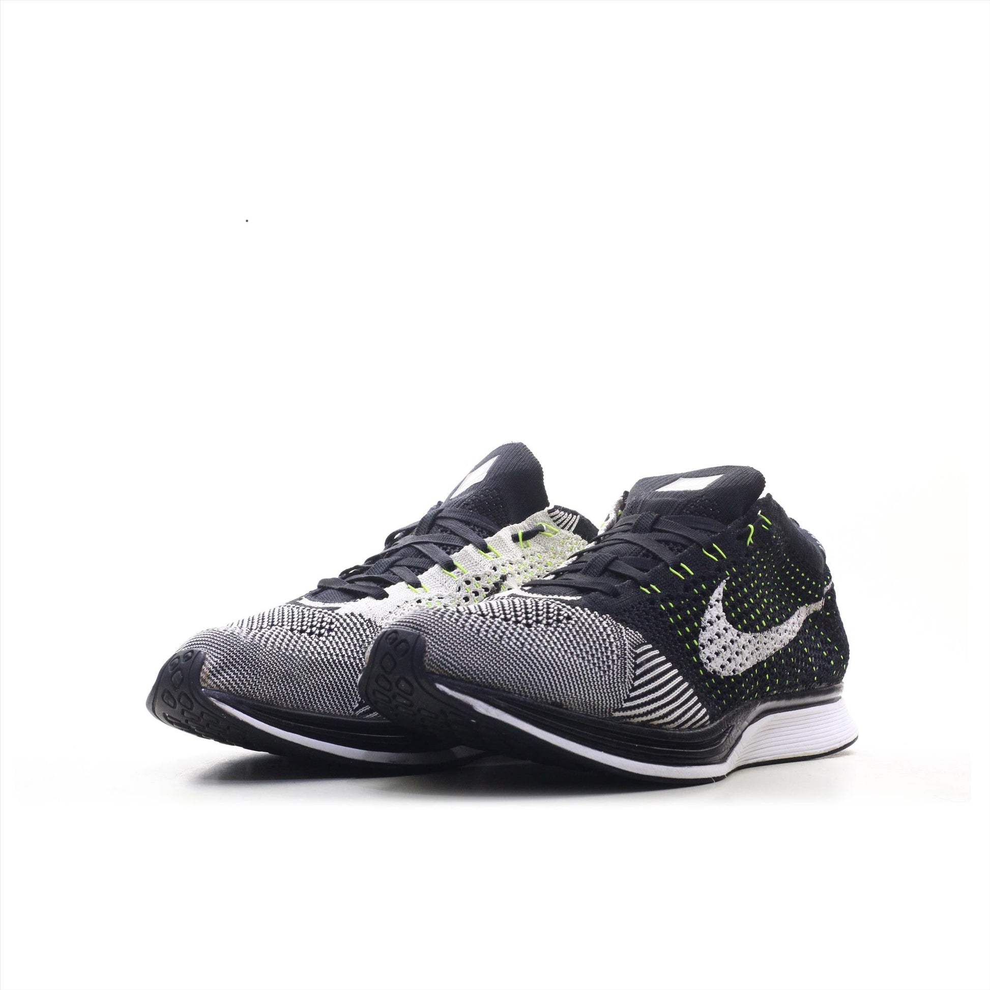 NIKE FLYKNIT RACER (Original USA Imported)