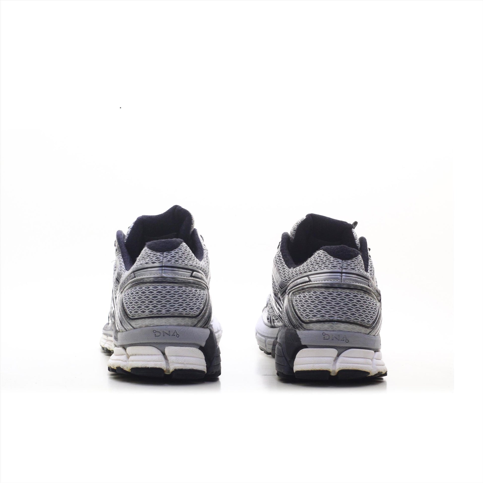 BROOKS GTA SEVENTEEN (Original USA Imported)