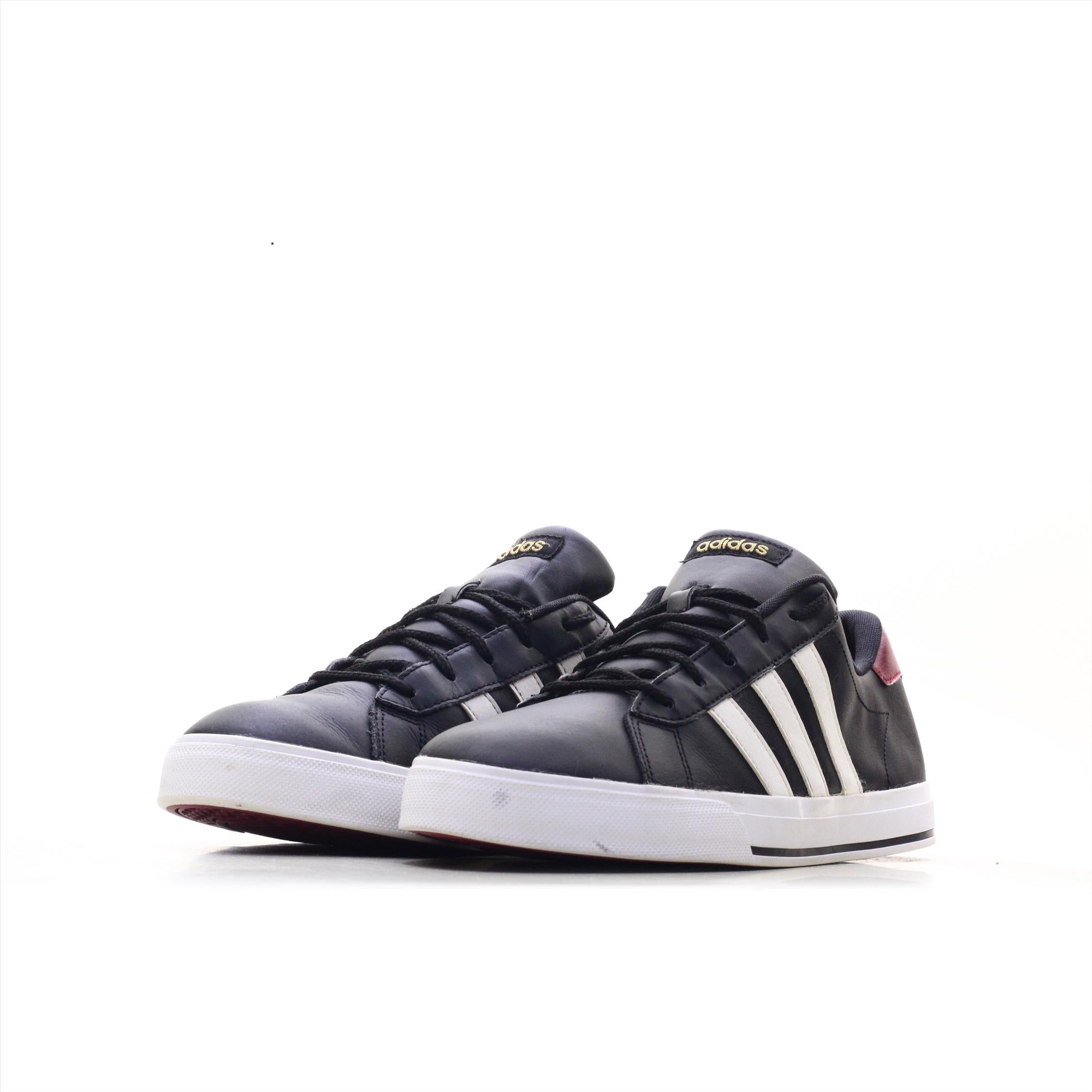 Adidas neo label foam hot sale
