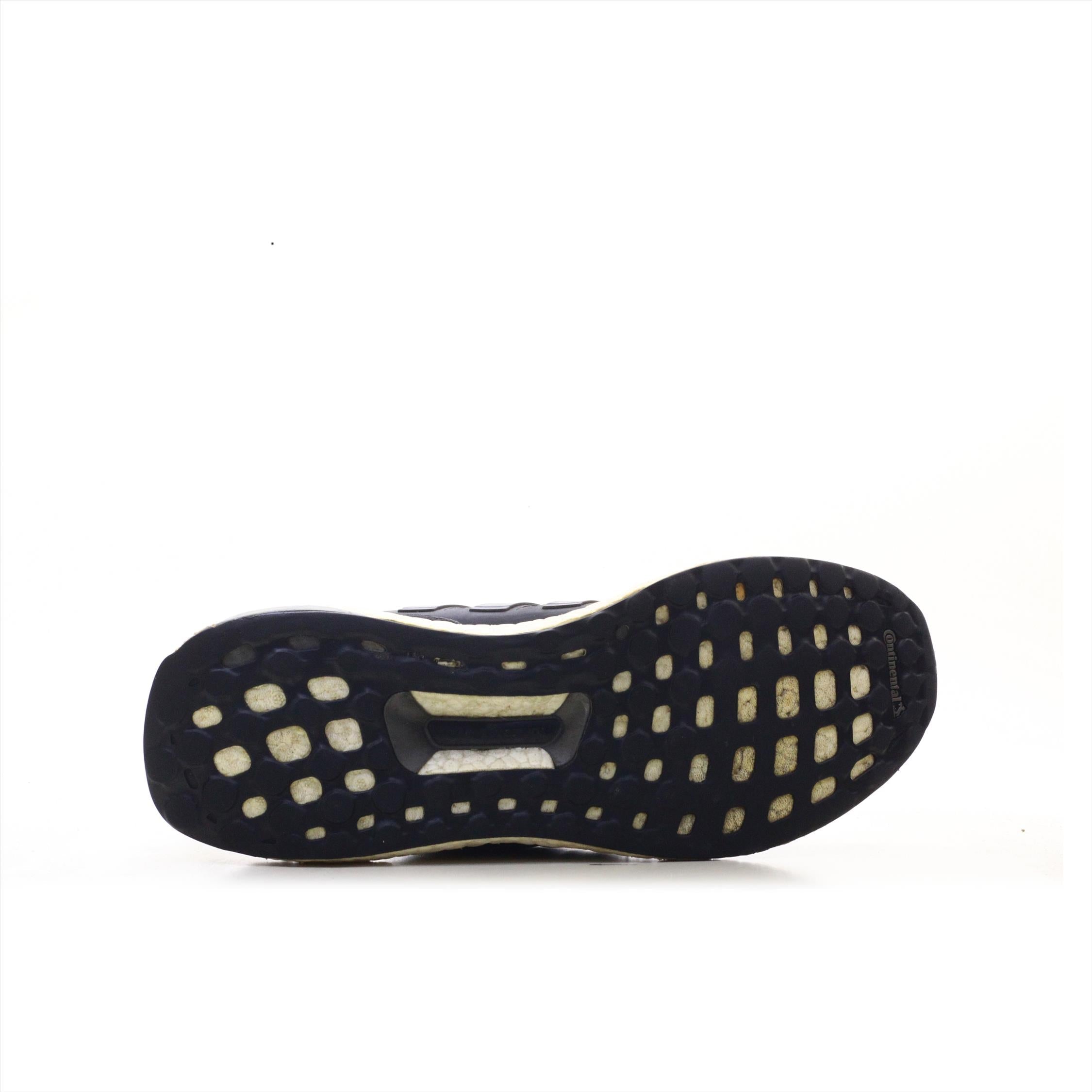 ADIDAS ULTRA BOOST CONTINENTAL GRIP Original USA Imported