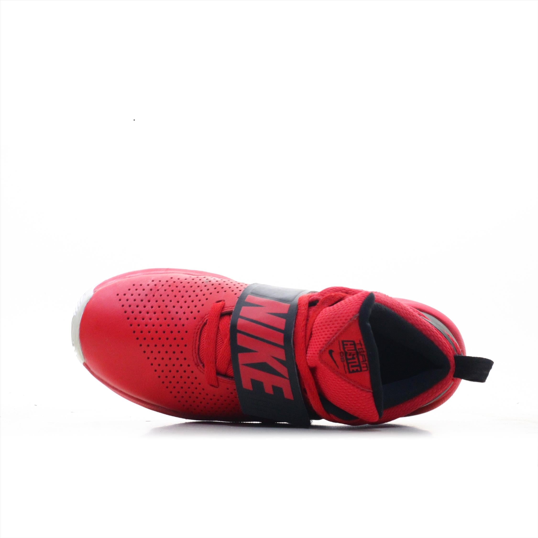 Nike team hustle d8 rouge top