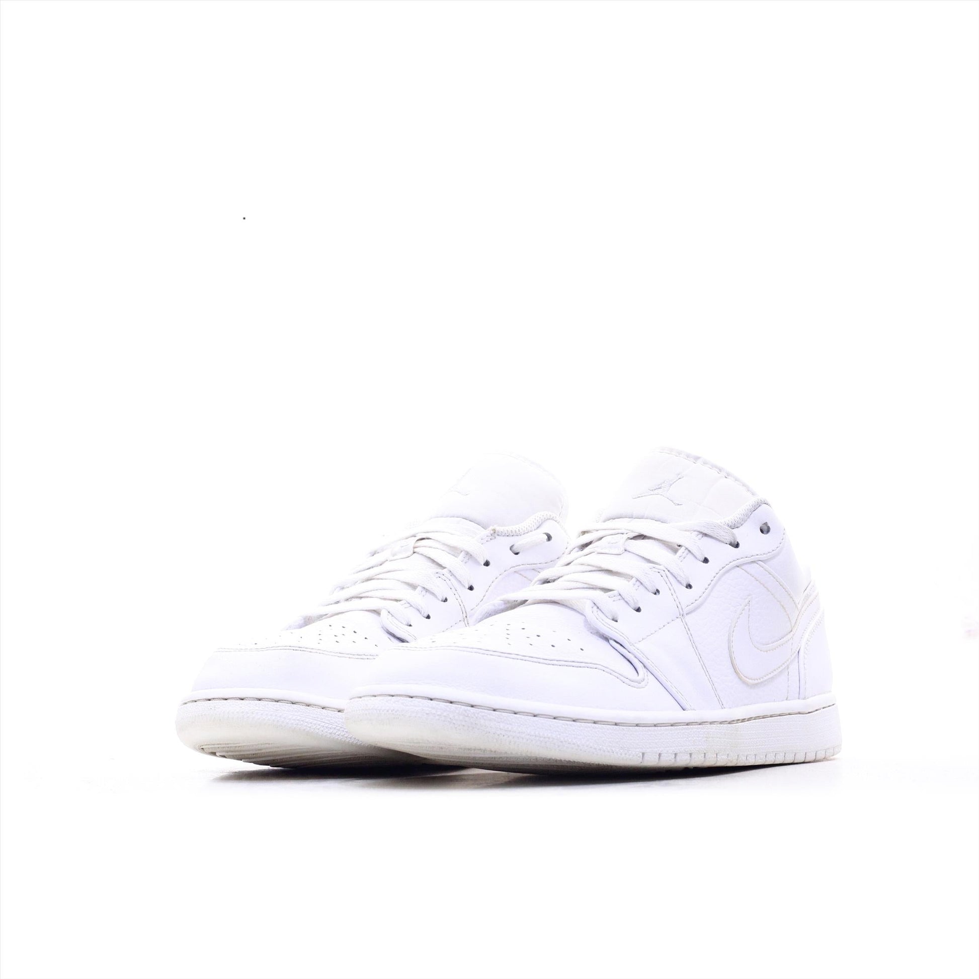 NIKE AIR JORDAN 1 LOW TRIPPLE WHITE (Original USA Imported)