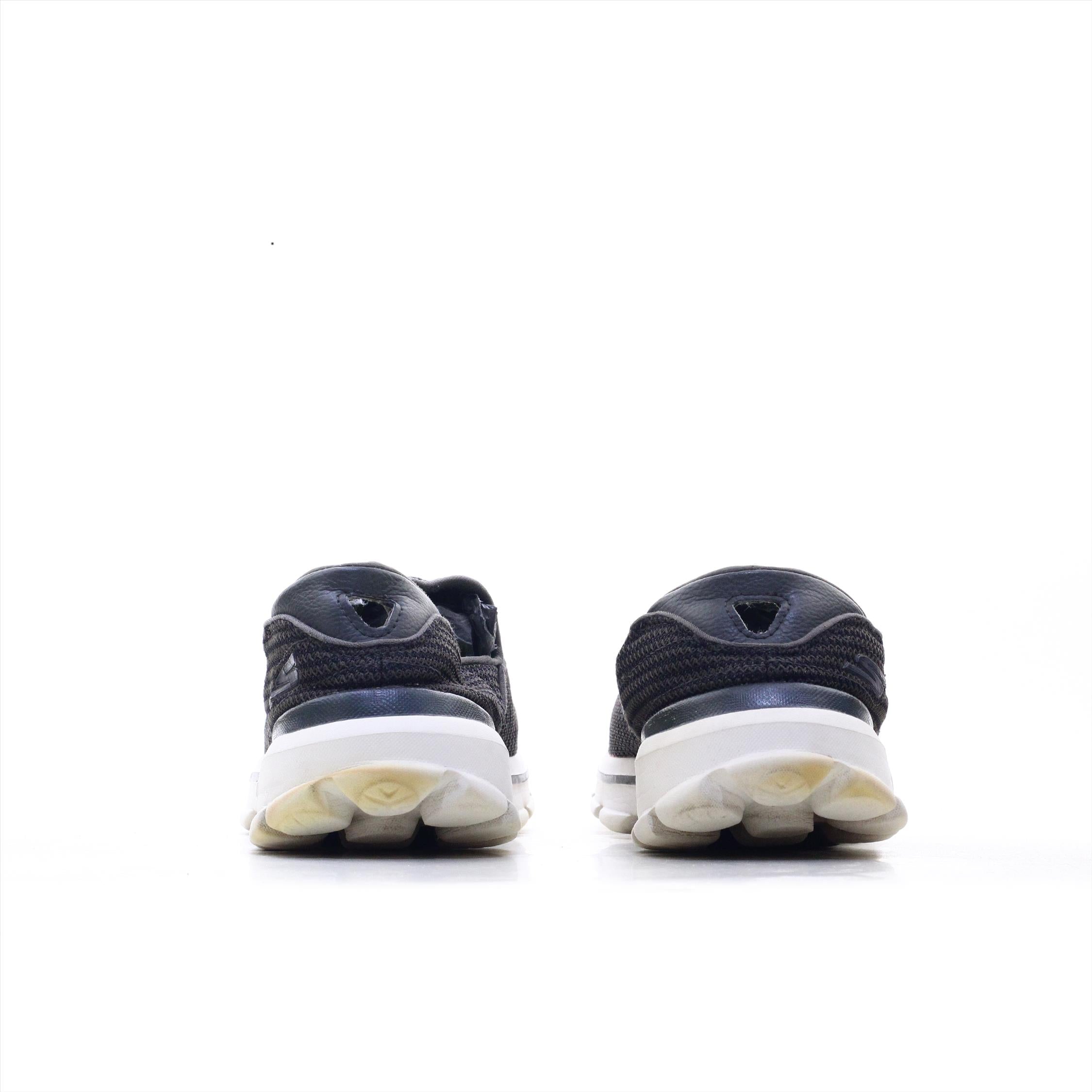 Skechers go walk deals 3 india