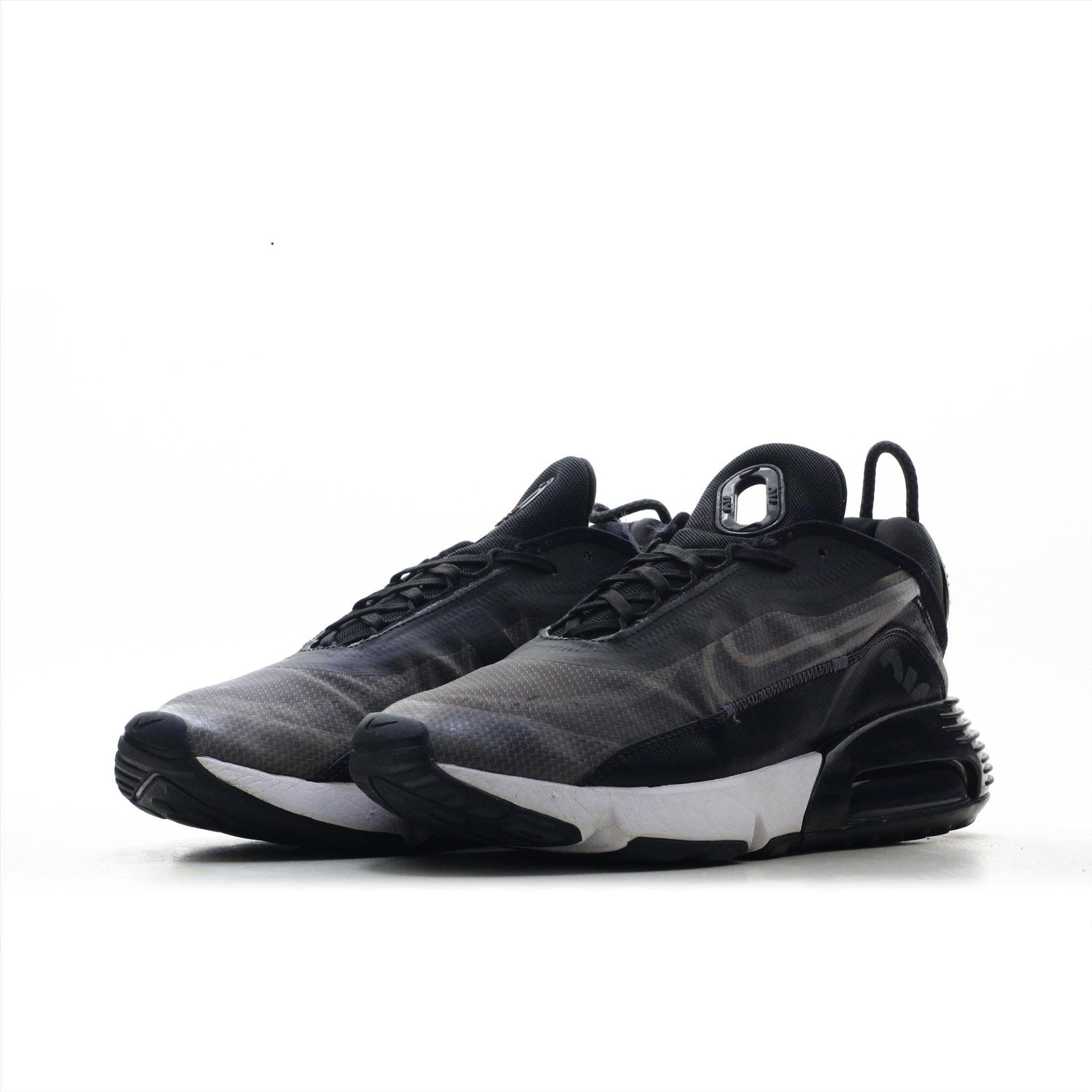 NIKE AIR MAX 2090 (Original USA Imported)