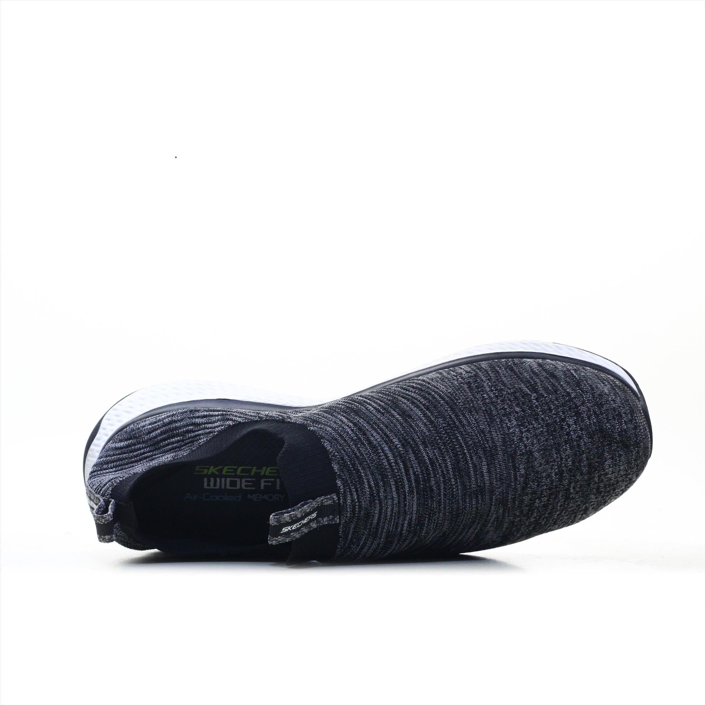 Skechers wide fit with air cooled memory foam shop