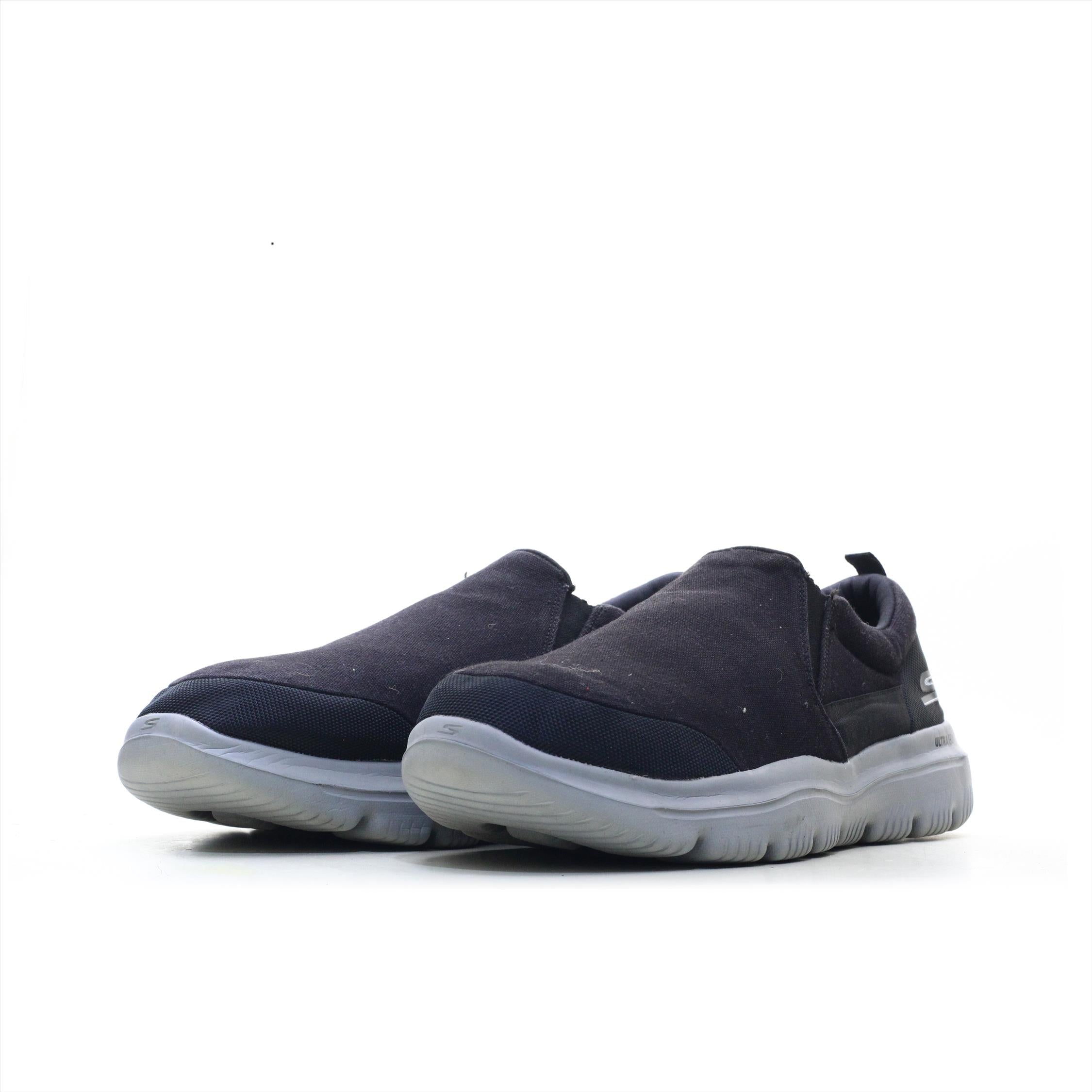 SKECHERS GO WALK ULTRA GO AIR COOLED GOGA MAT Original USA Imported