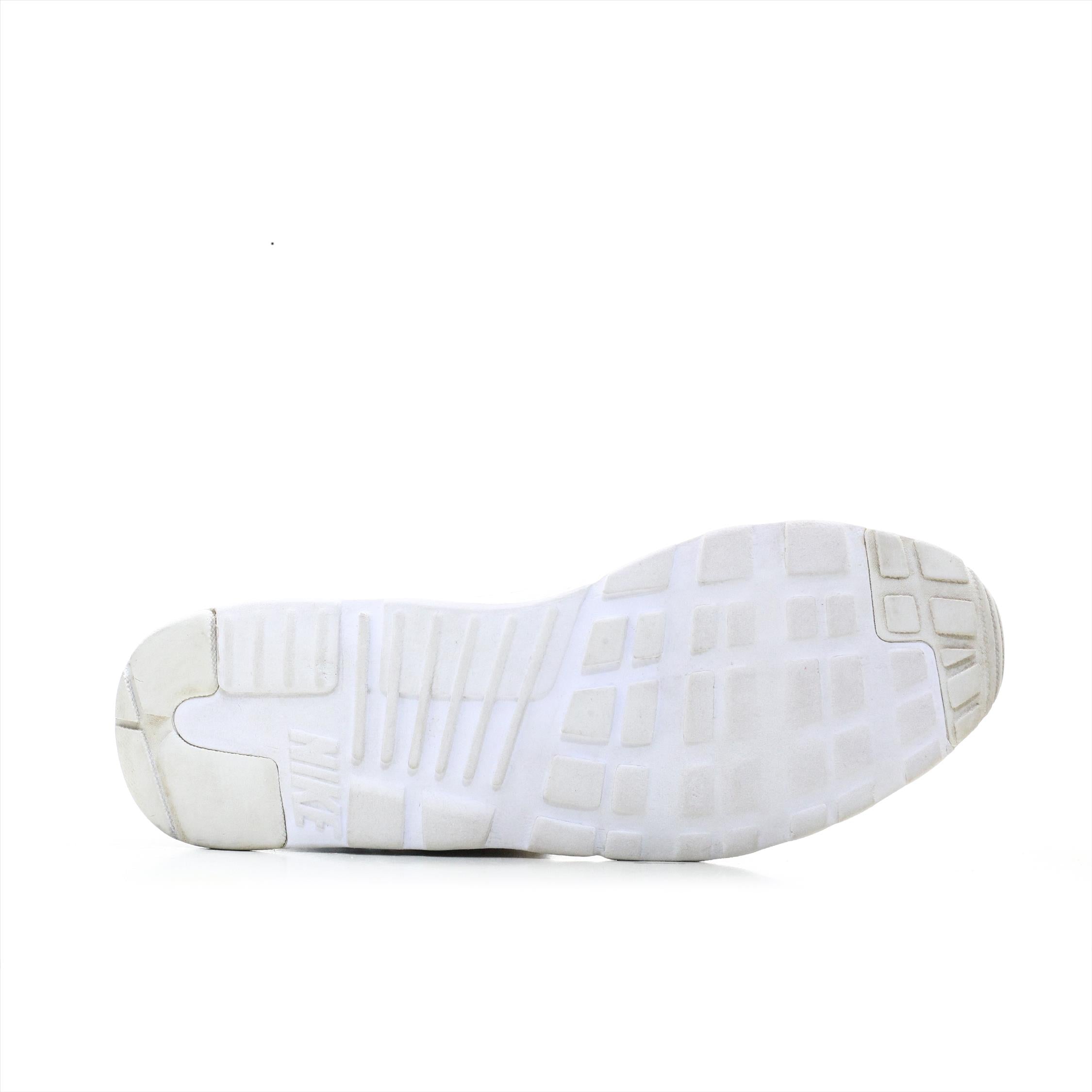 Nike air hotsell max tavas beige