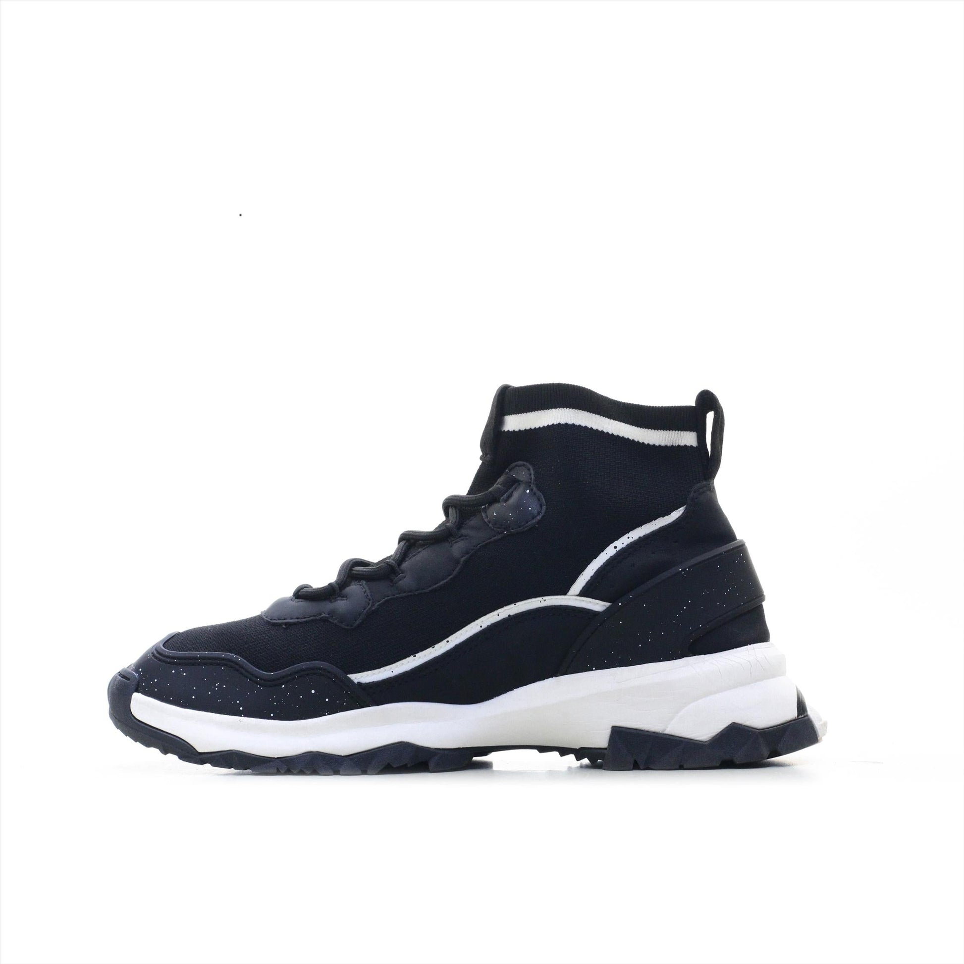 ZARA SPORTS MEMORY FOAM (Original USA Imported)