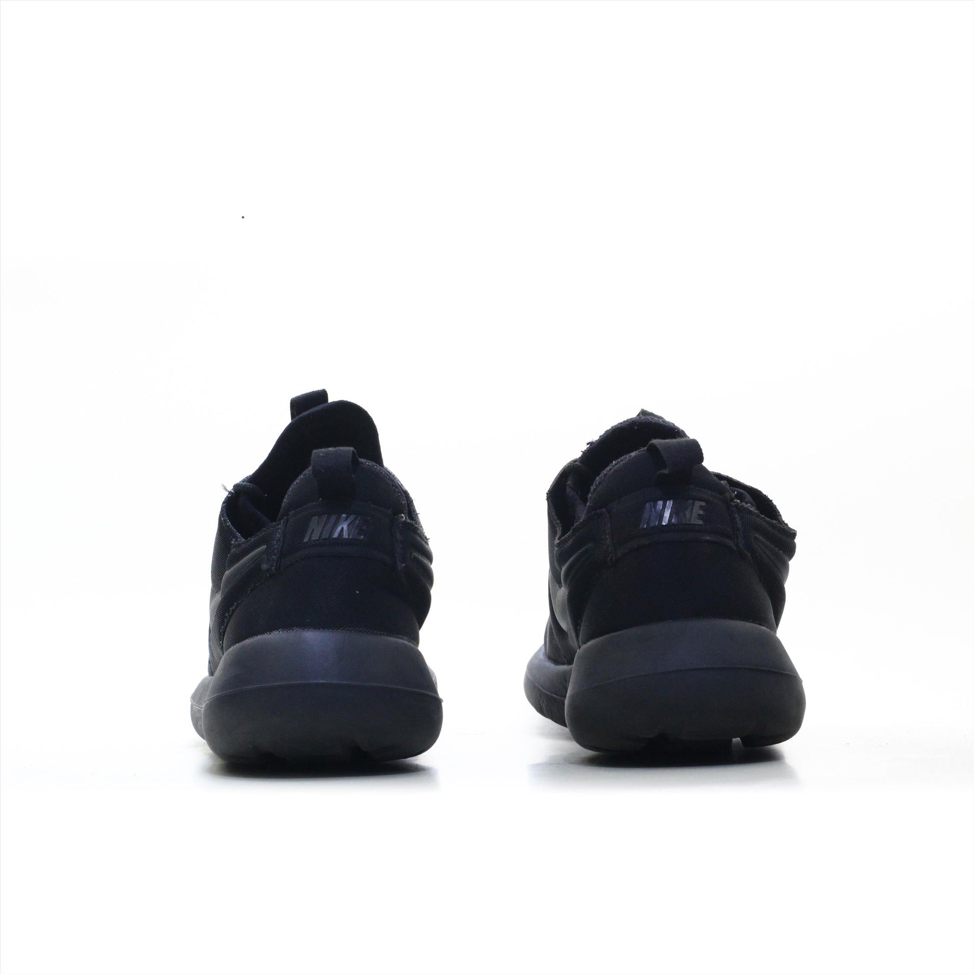 NIKE ROSHE 2 TRIPPLE BLACK (Original USA Imported)