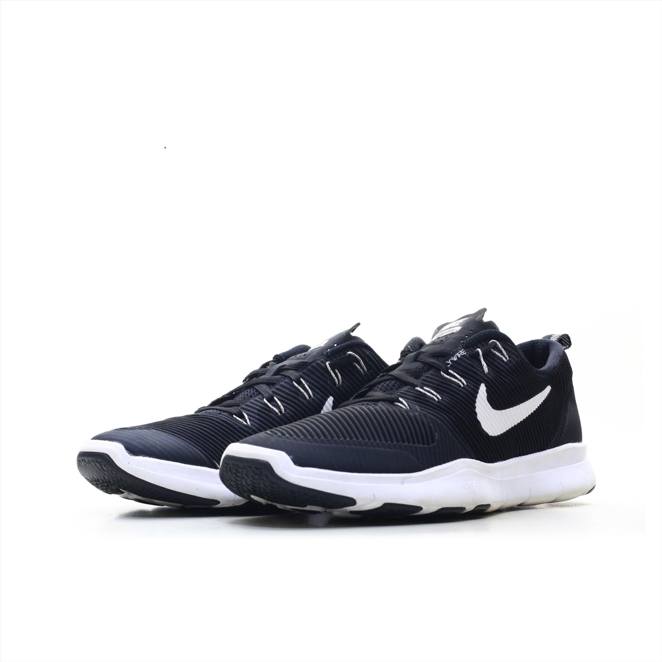 Nike free deals flywire