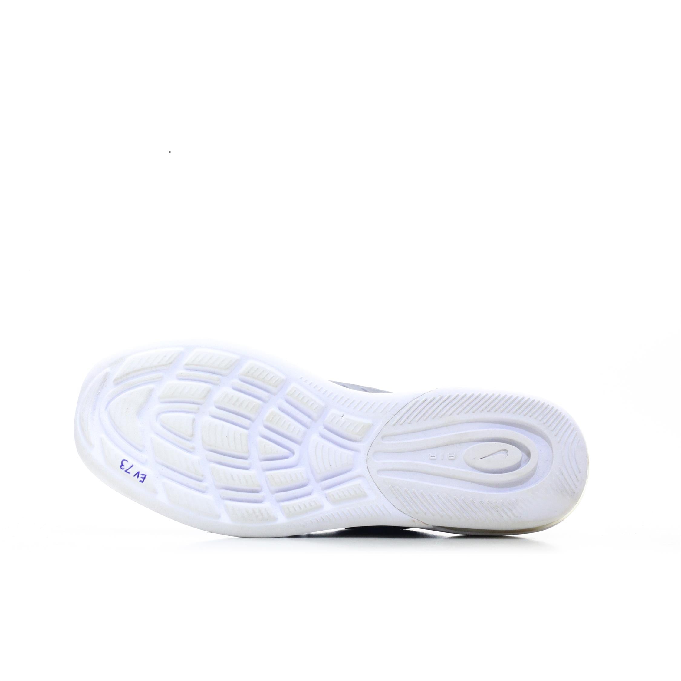 Nike axis 2019 top