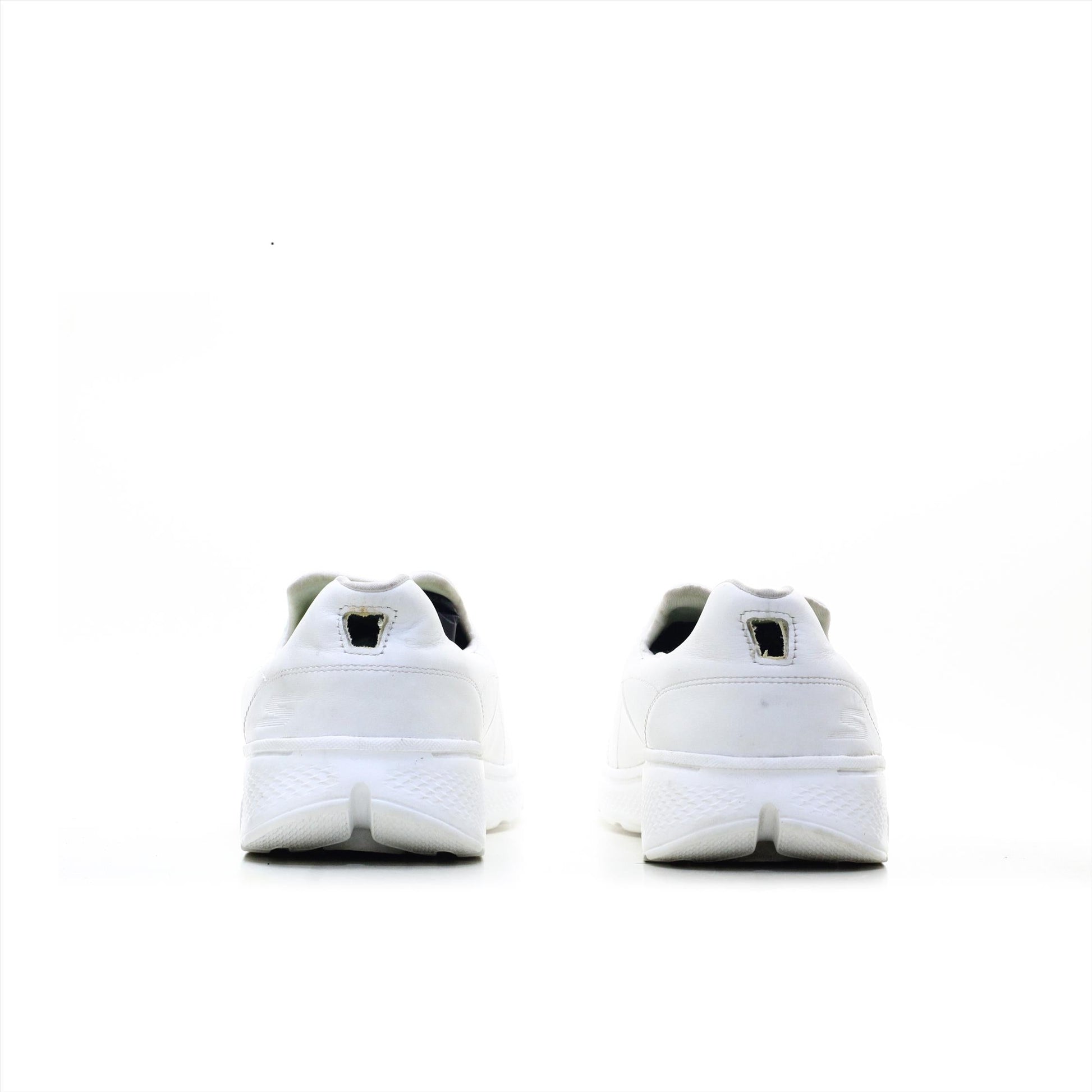 SKECHERS GO WALK 4 GOGA MAX (Original USA Imported)