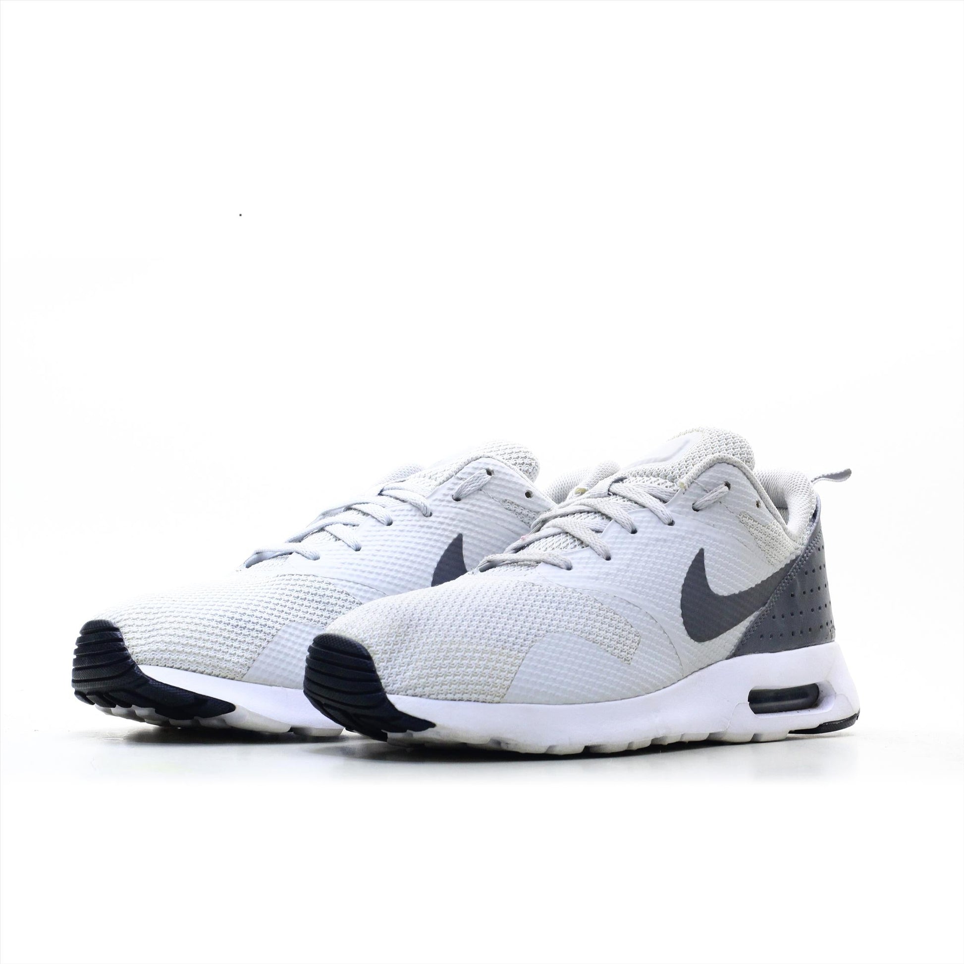 NIKE AIR MAX TAVAS (Original USA Imported)