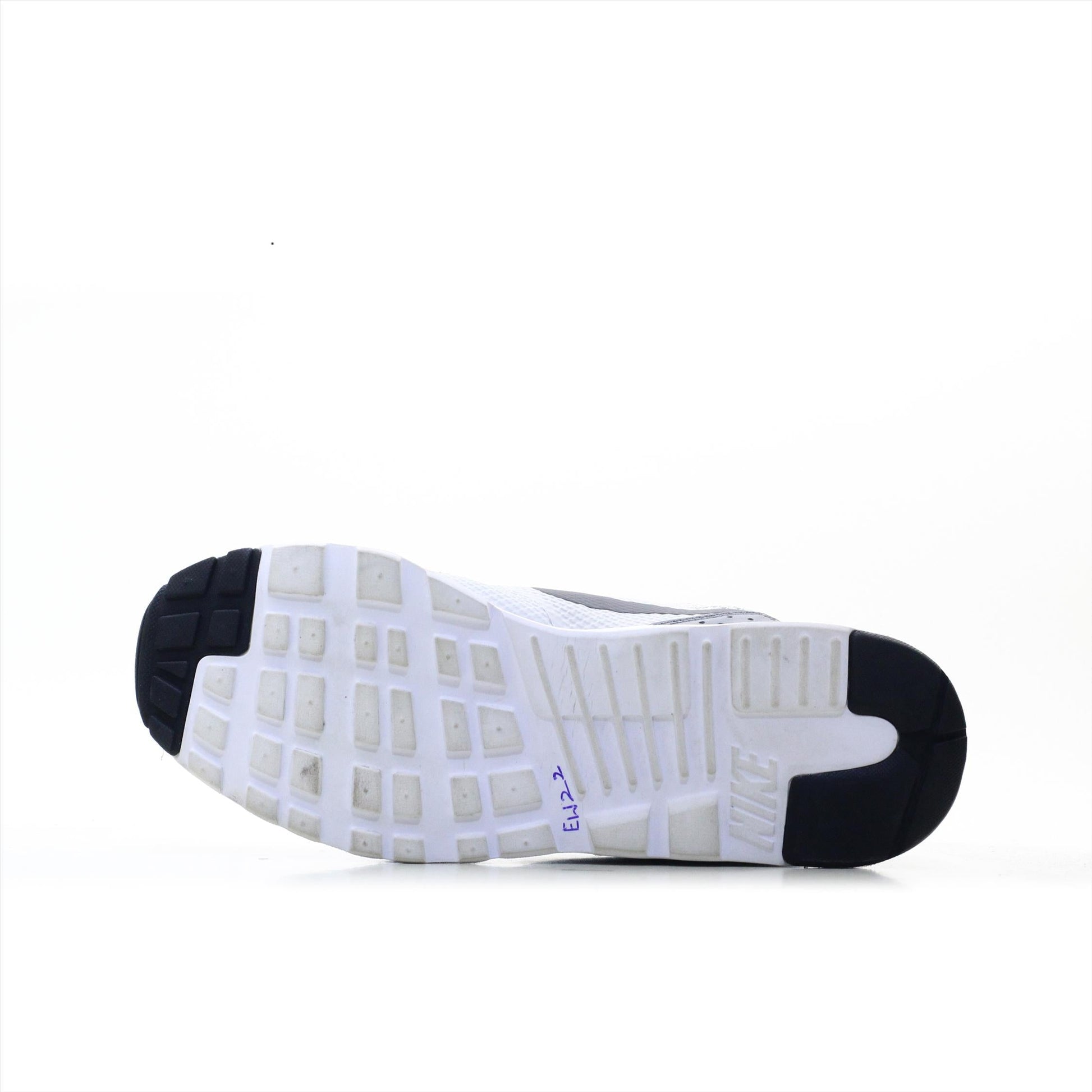 NIKE AIR MAX TAVAS (Original USA Imported)