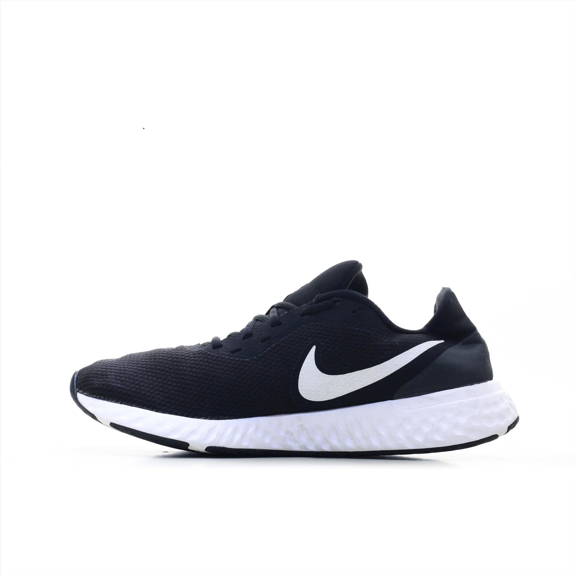 NIKE REVOLUTION 2019 (Original USA Imported)