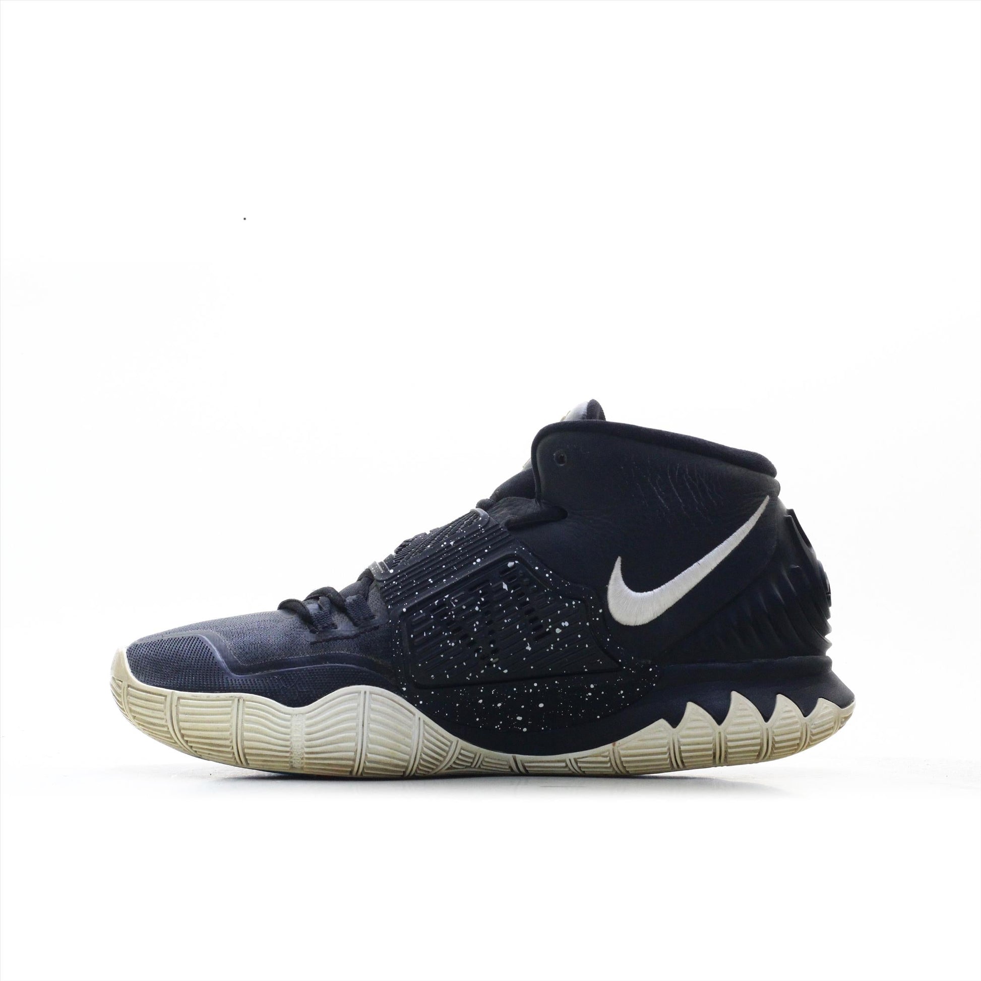 NIKE KYRIE SIX (Original USA Imported)