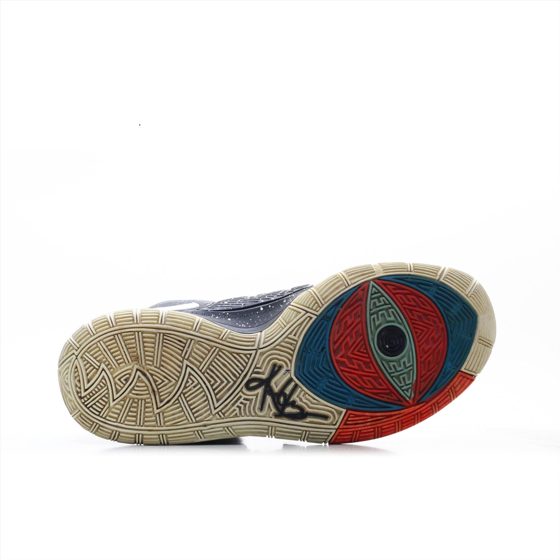 NIKE KYRIE SIX (Original USA Imported)