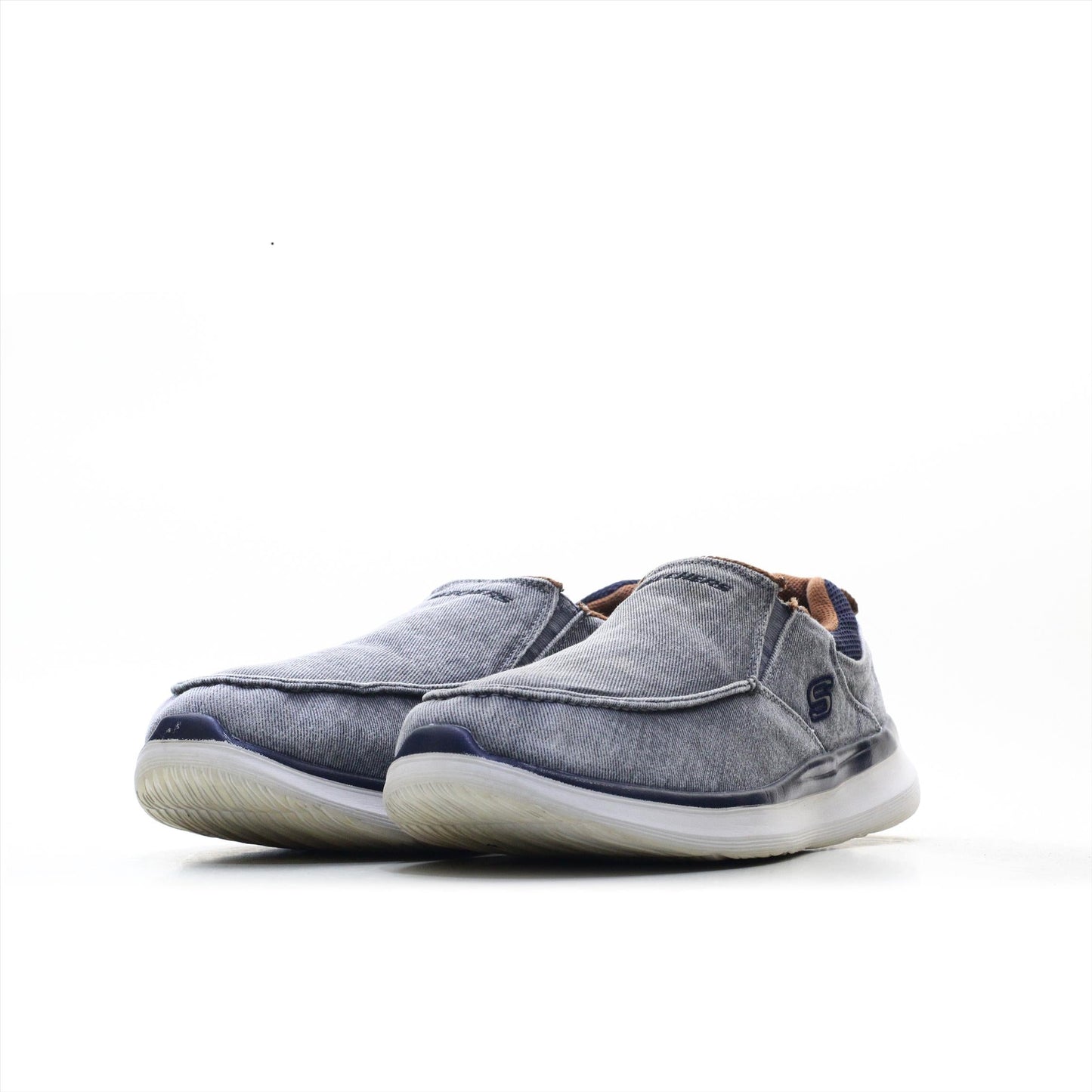 SKECHERS CLASSIC FIT AIR COOLED MEMORY FOAM (Original USA Imported)