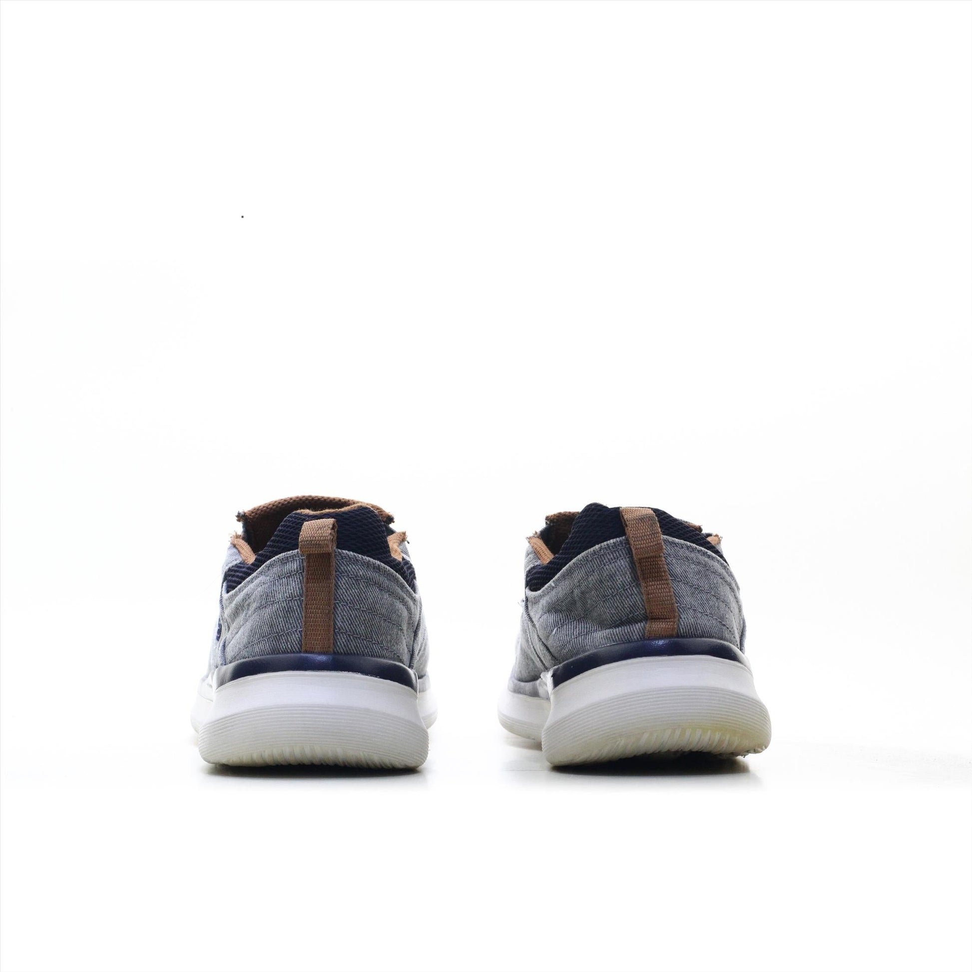 SKECHERS CLASSIC FIT AIR COOLED MEMORY FOAM (Original USA Imported)