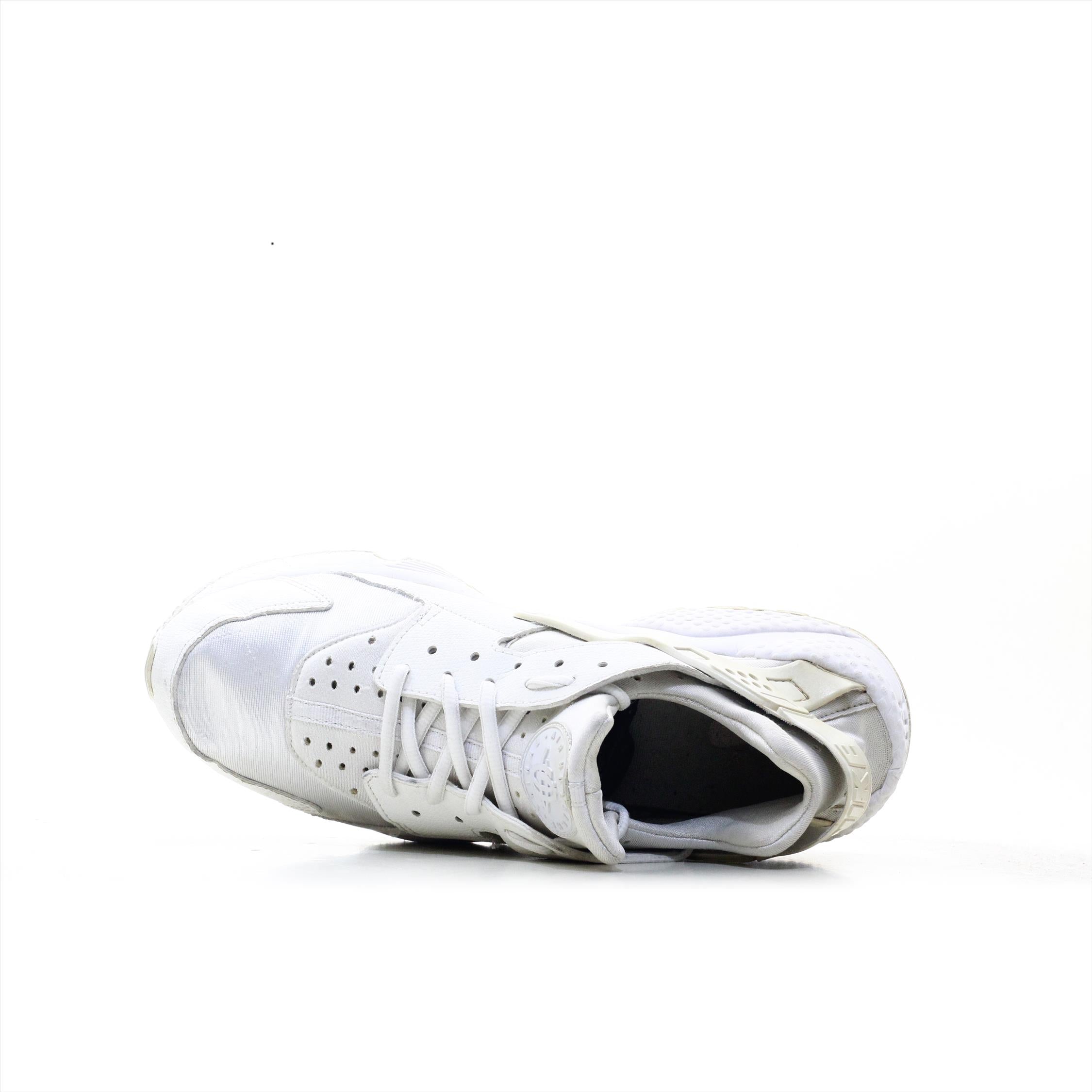 NIKE AIR HUARACHE EXTRA SLIM FIT Original USA Imported